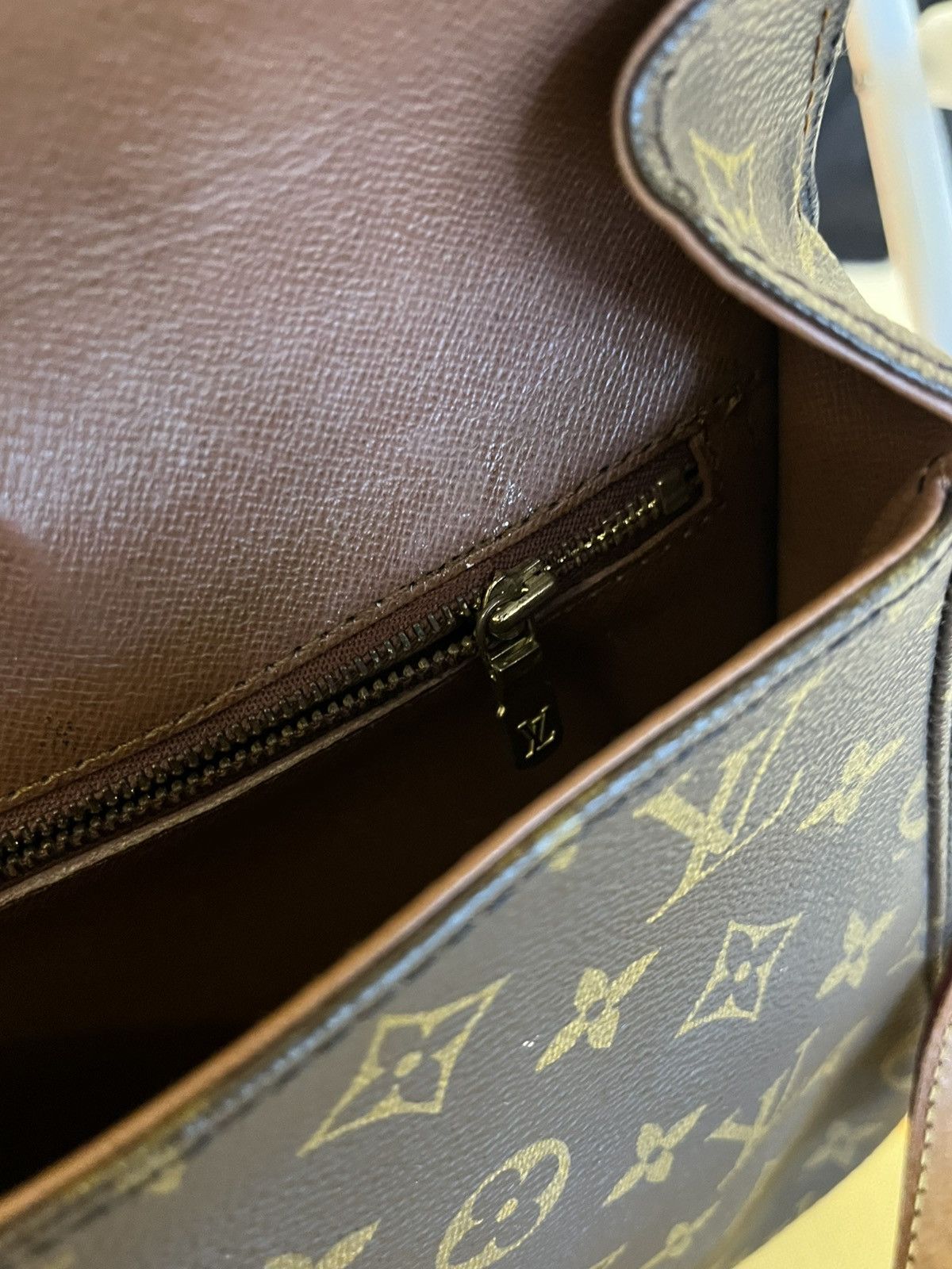 Louis Vuitton Louis vuitton saint cloud crossbody bag vintage Size ONE SIZE - 7 Thumbnail