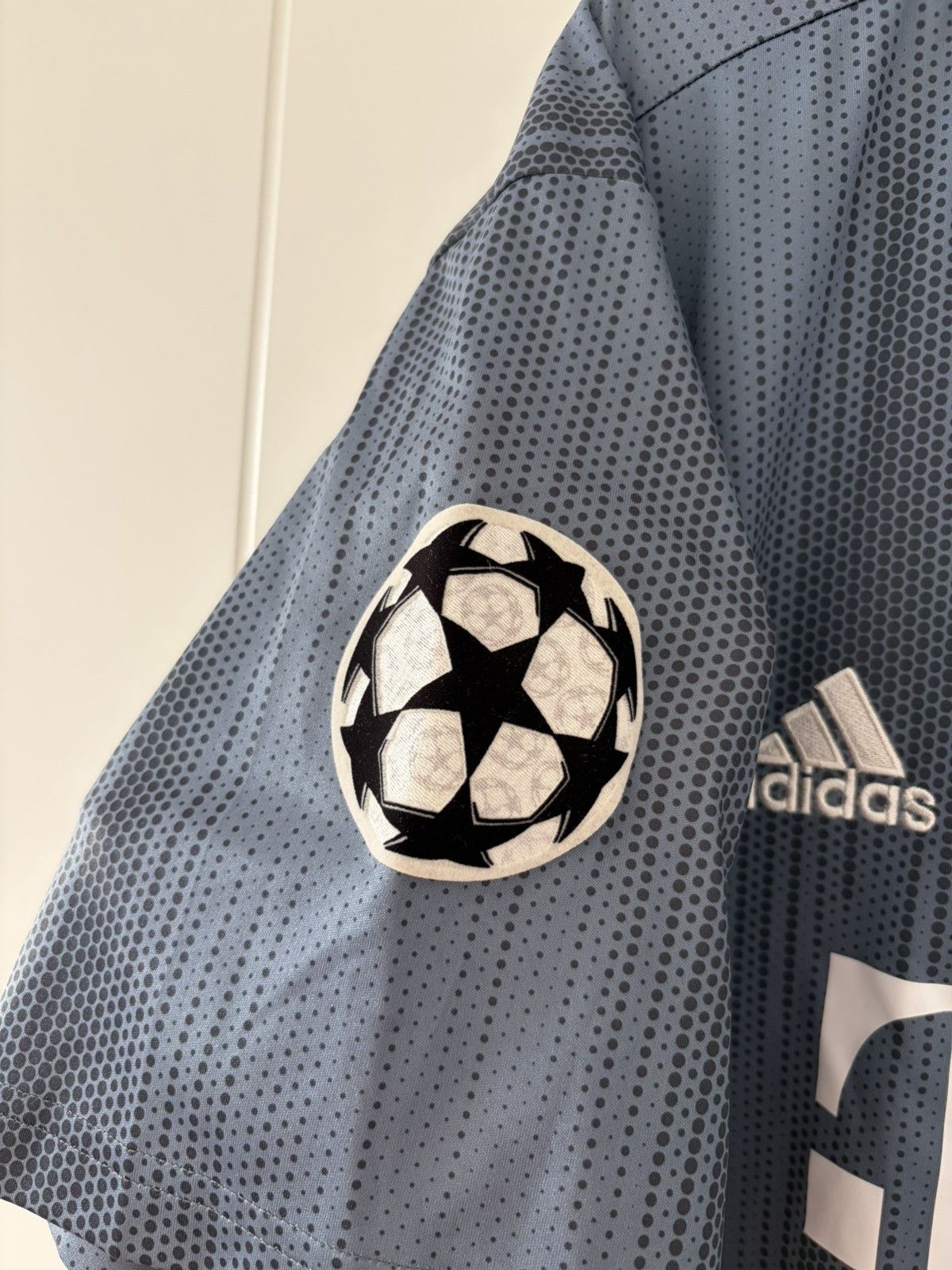 Bayern Munchen adidas 2018/2019 trzecia — zdjęcie 4