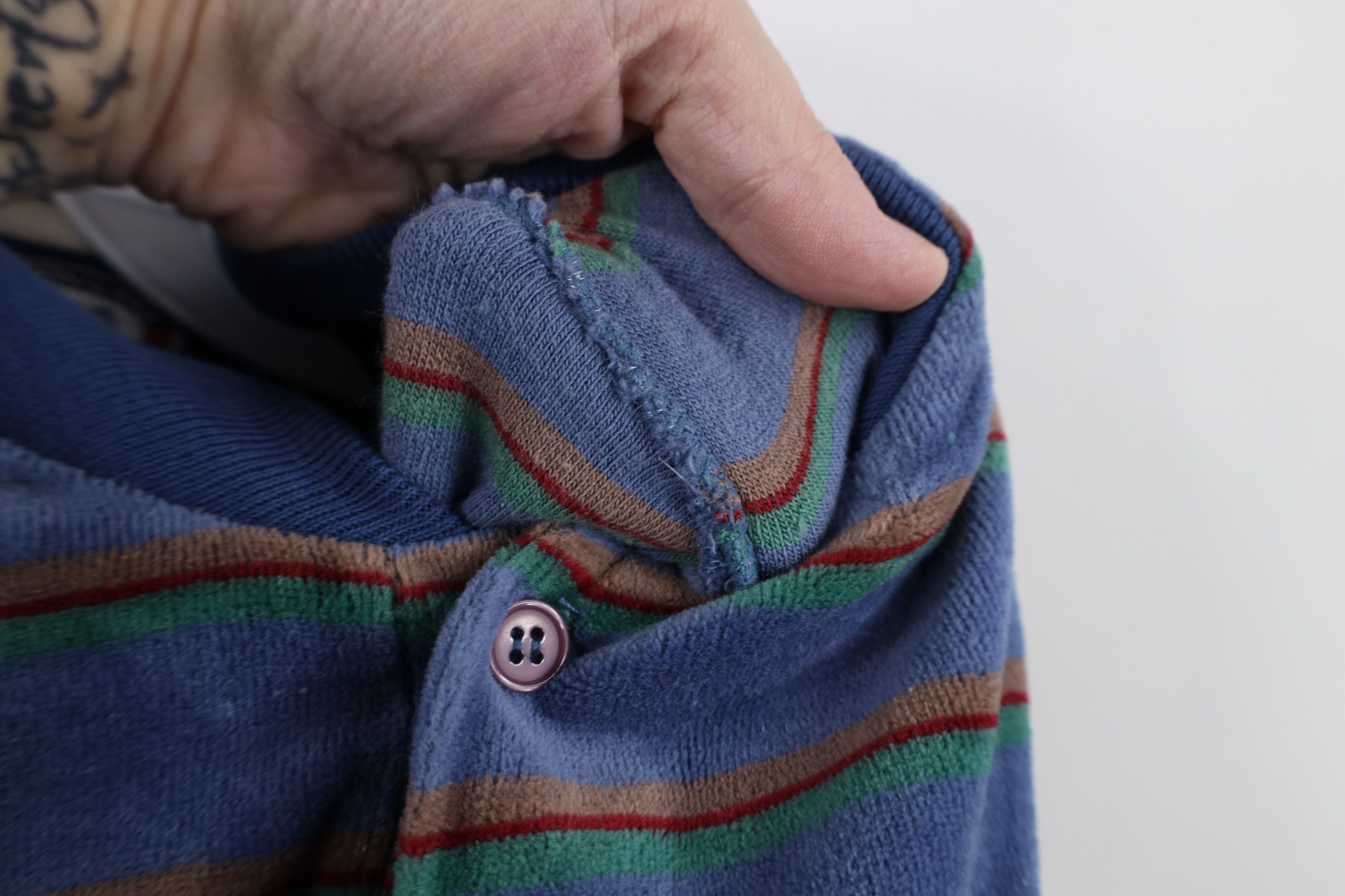 Vintage Vintage 70s Streetwear Velour Pullover Henley Sweater Size US L / EU 52-54 / 3 - 5 Thumbnail