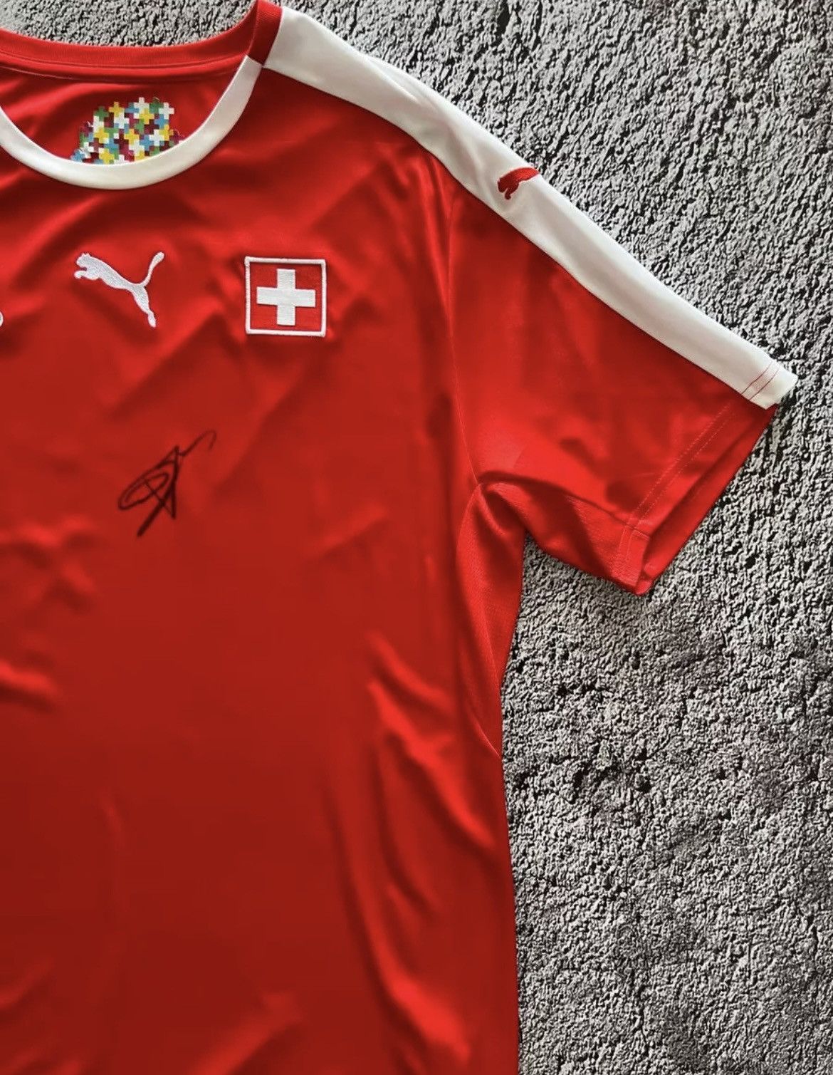 Puma Switzerland 2016-2017 Home Football Soccer Jersey Puma Size US L / EU 52-54 / 3 - 3 Thumbnail