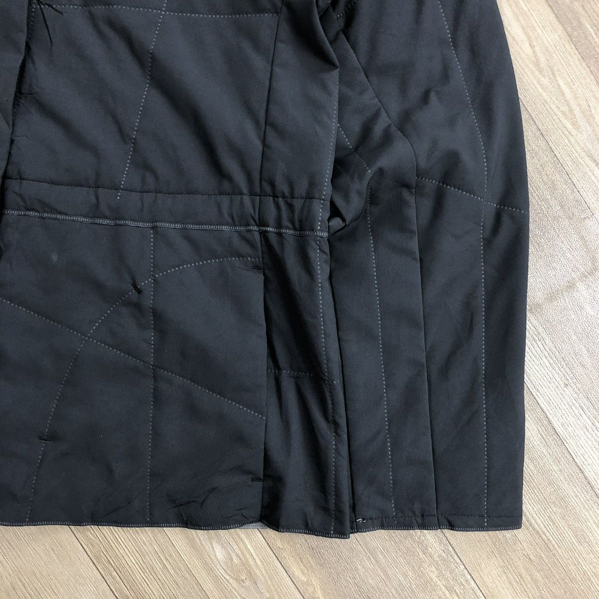 Issey Miyake Vintage Pleats Please Issey Miyake Quilted Polyester Jacket Size US L / EU 52-54 / 3 - 13 Thumbnail