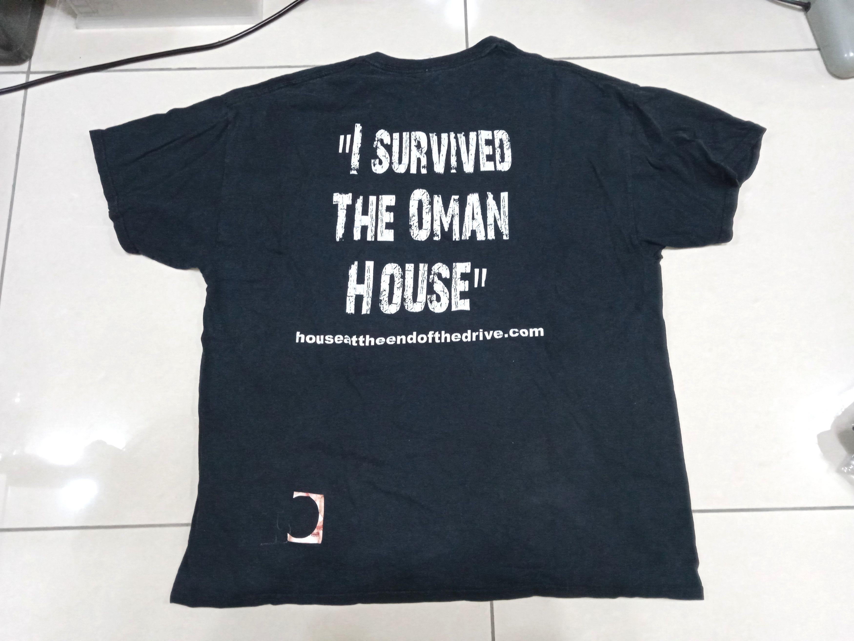 Vintage Vintage 2000s House at The End of the Drive T-Shirt Size US XL / EU 56 / 4 - 2 Thumbnail