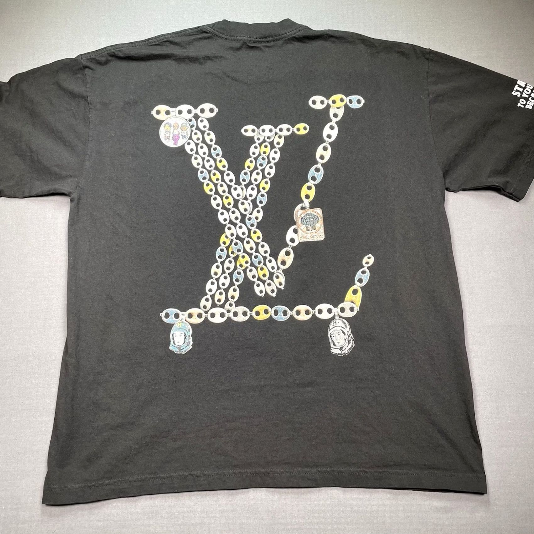 Vintage Pharrell Williams Shirt Men’s XL N.E.R.D Streetwear Designer Modern Rap Tee Shirt XL Black Mens Designer) Size US XL / EU 56 / 4 - 6 Thumbnail