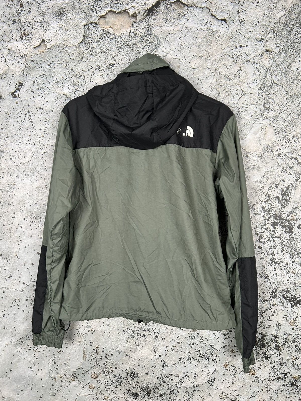 The North Face The North Face Gorpcore Outdoor Light Rain Jacket Size M / US 6-8 / IT 42-44 - 4 Thumbnail