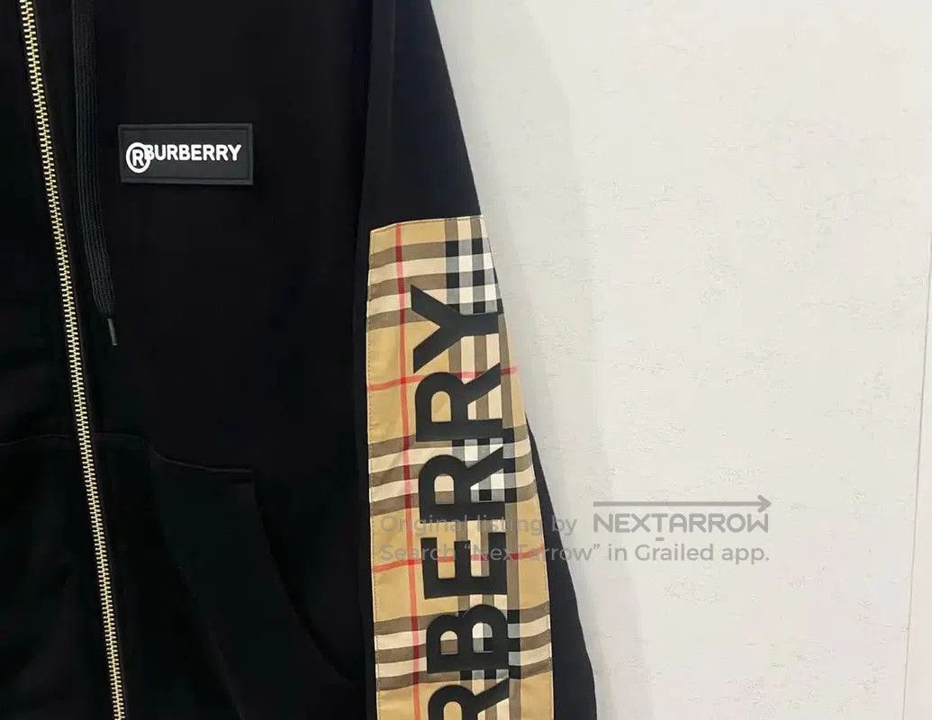 Burberry Burberry Black Cotton Women's Hooded Jacket. Size M / US 6-8 / IT 42-44 - 2 Thumbnail