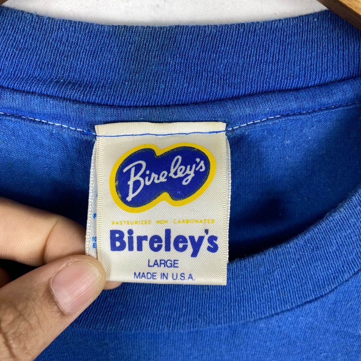Vintage Vintage 90's BIRELEY'S Pasteurized Non-Carbonated Graphic Size US L / EU 52-54 / 3 - 5 Thumbnail