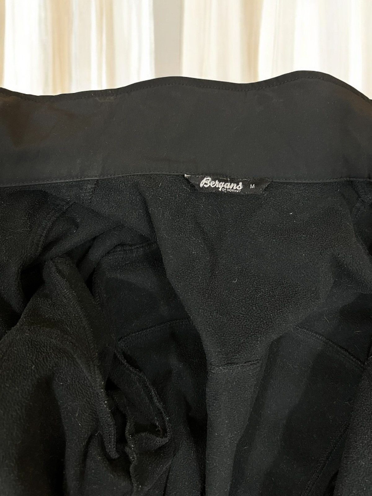 Bergans of Norway Bergans of Norway Mandal Lady softshell parka size L Size US M / EU 48-50 / 2 - 5 Thumbnail