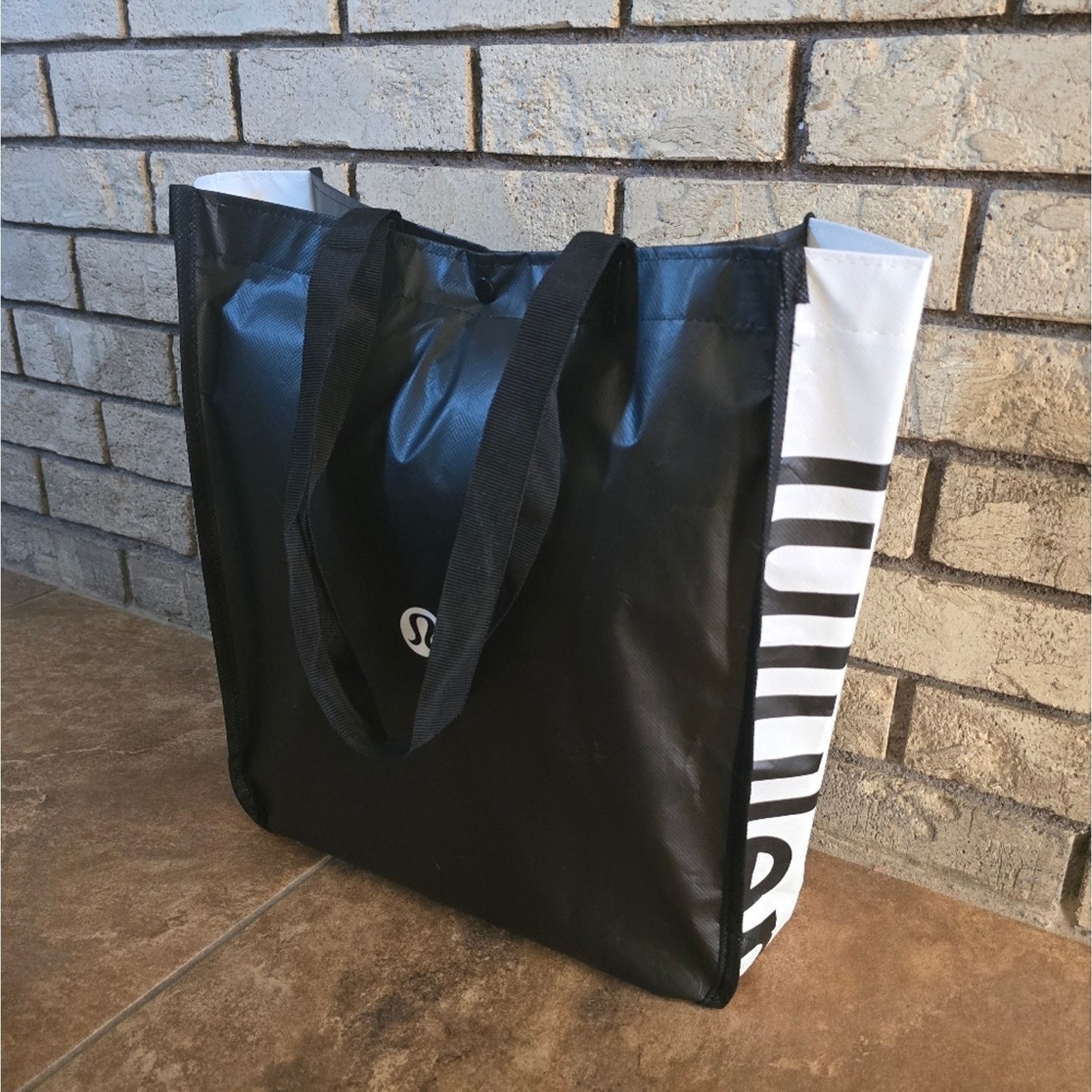 Lululemon Black | LULULEMON | Promotional Storage L Tote Size ONE SIZE - 3 Thumbnail