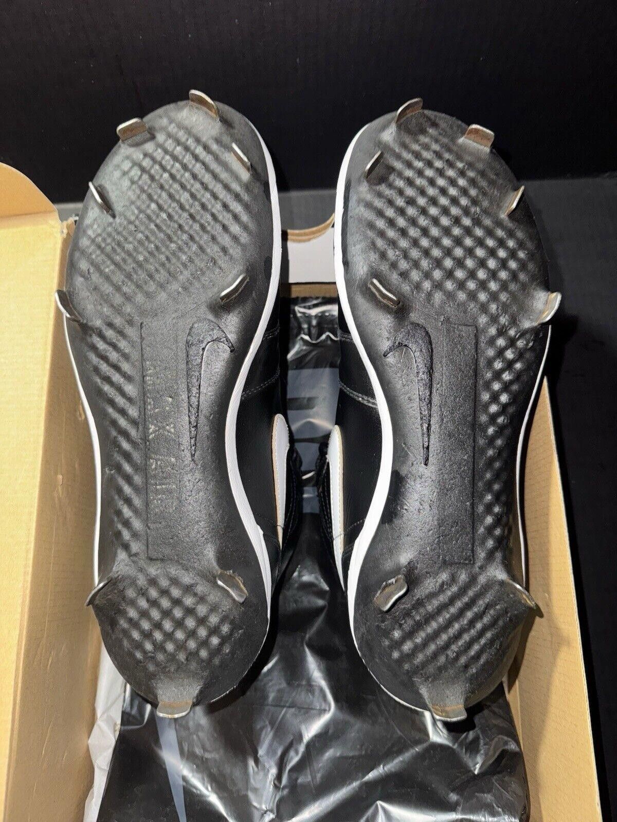 Jordan Brand Nike Air Jordan 1 Retro Metal 'Black White AV5355-001 Sz 10 Size US 10 / EU 43 - 7 Thumbnail