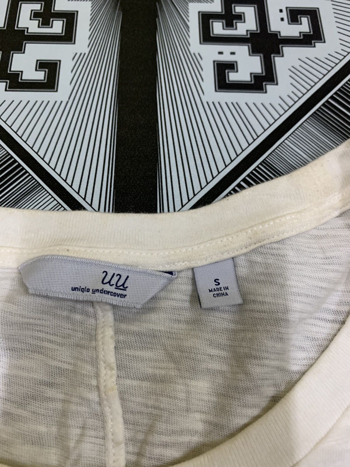 Jun Takahashi × Undercover × Uniqlo Undercover x Uniqlo shirt Size US S / EU 44-46 / 1 - 4 Thumbnail