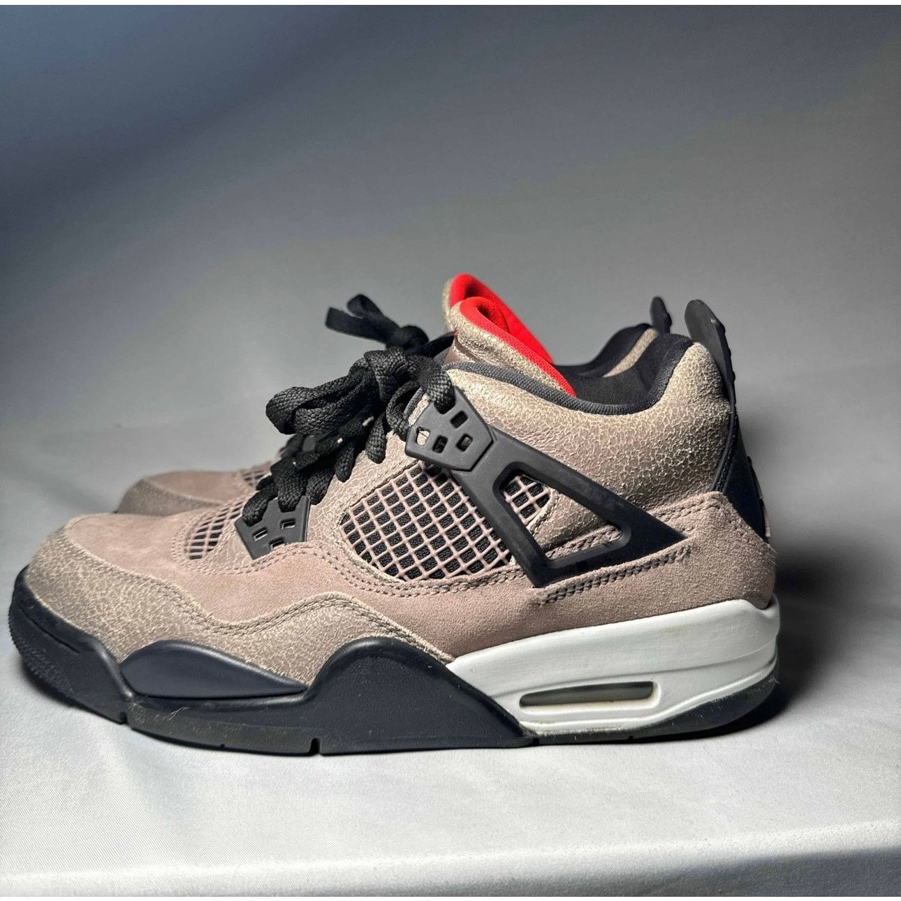 Jordan Brand × Nike Size 6 - Nike Air Jordan 4 Retro GS Taupe Haze Men's Shoes Size US 6 / EU 39 - 8 Thumbnail