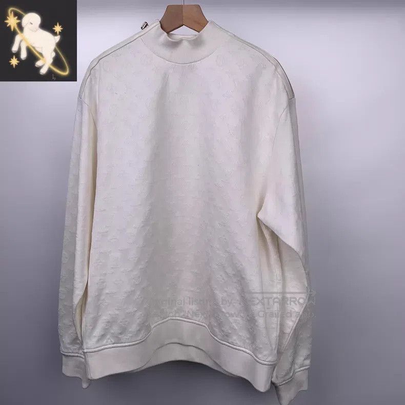 Louis Vuitton Louis Vuitton White dark print sweatshirt Size US S / EU 44-46 / 1 - 1 Thumbnail