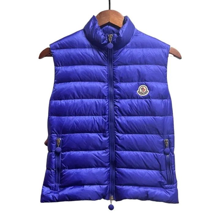 Moncler Moncler Solid Logo Stand Collar Down Vest Size US M / EU 48-50 / 2 - 1 Thumbnail