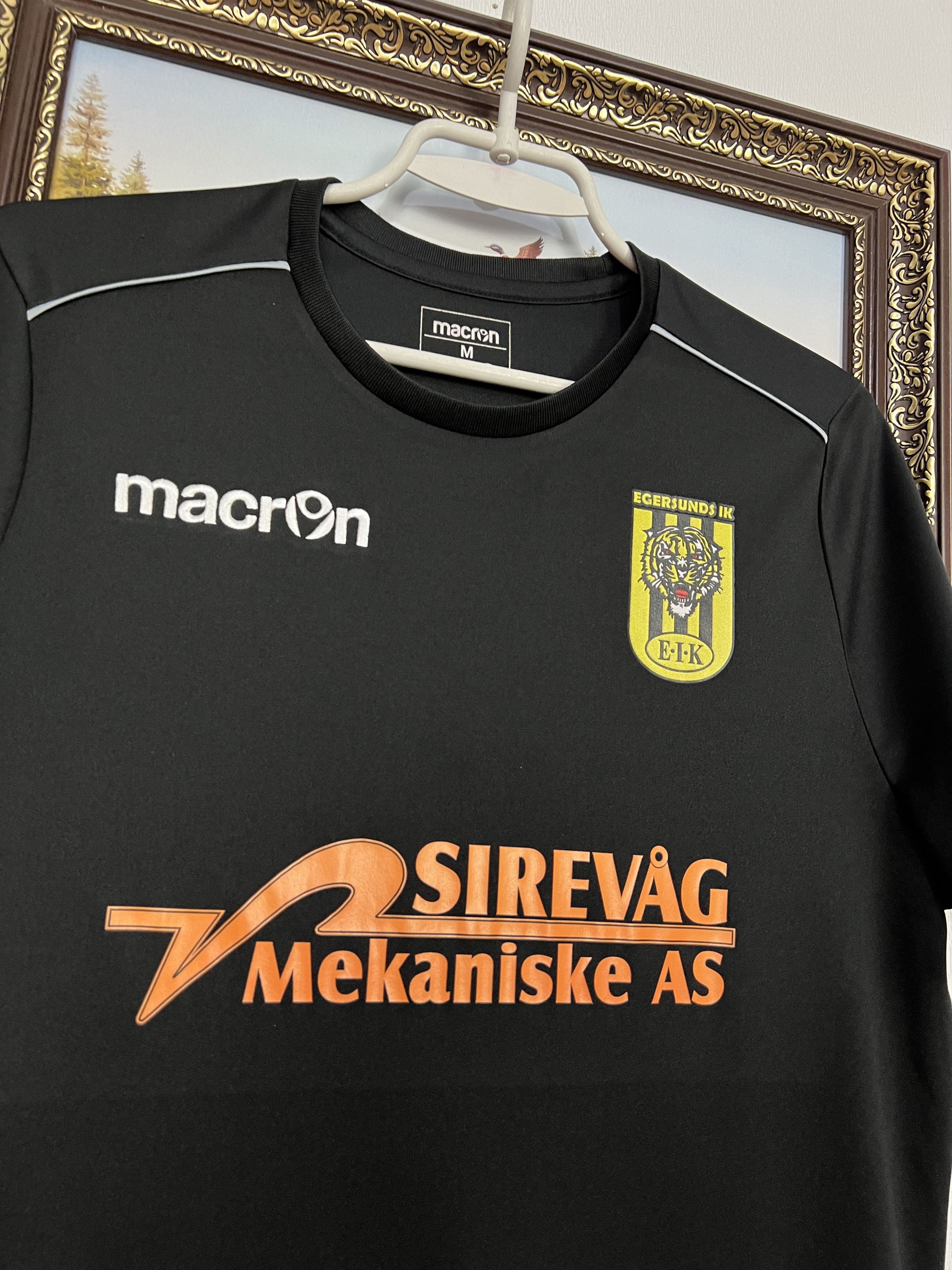 Macron Egersunds IK Football Shirt Black Soccer Jersey Trikot Rare Size US M / EU 48-50 / 2 - 4 Thumbnail