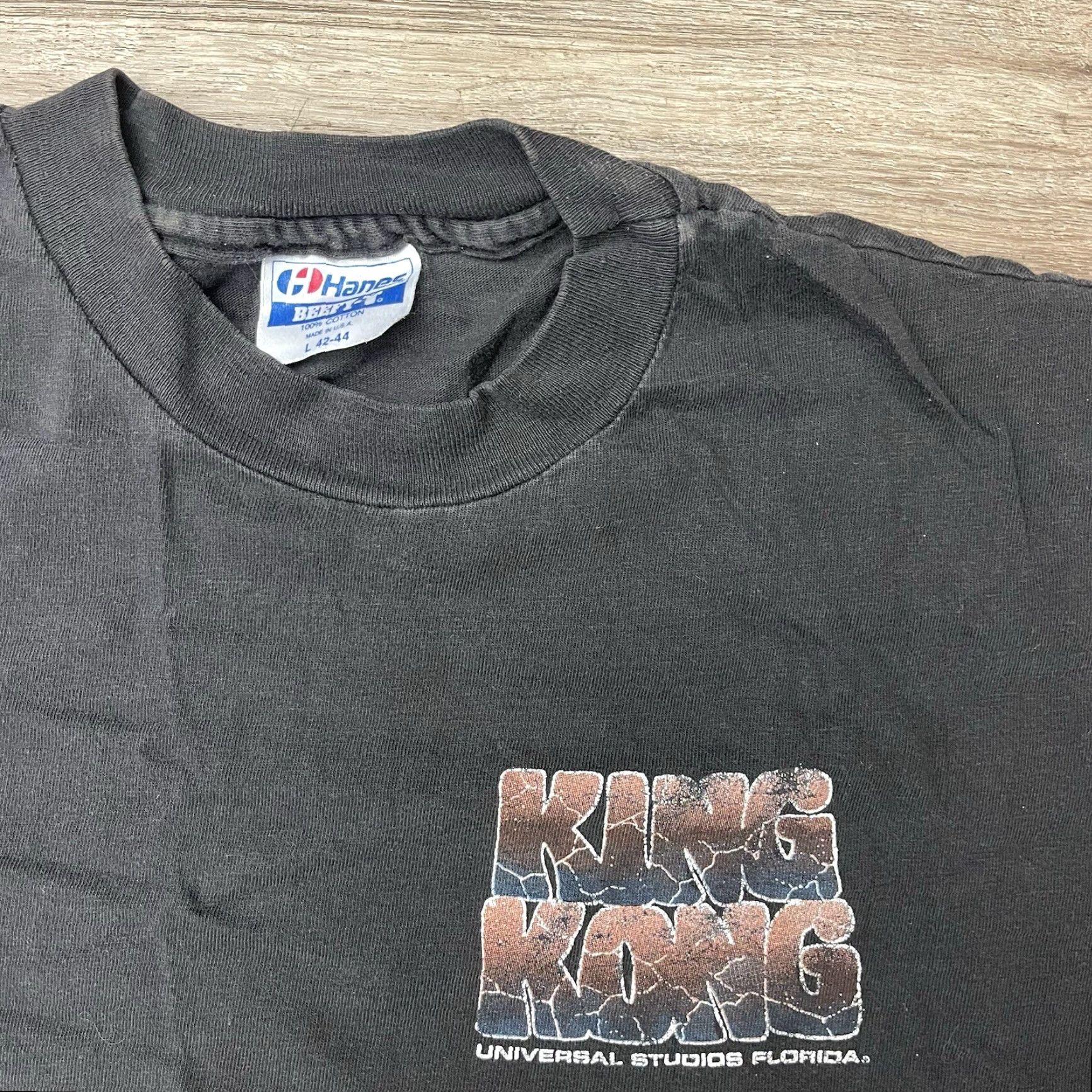 Hanes VINTAGE King Kong Universal Studios Single Stitch Shirt L Black Mens T-Shirt 1990s Hanes Speedline Size US L / EU 52-54 / 3 - 6 Thumbnail