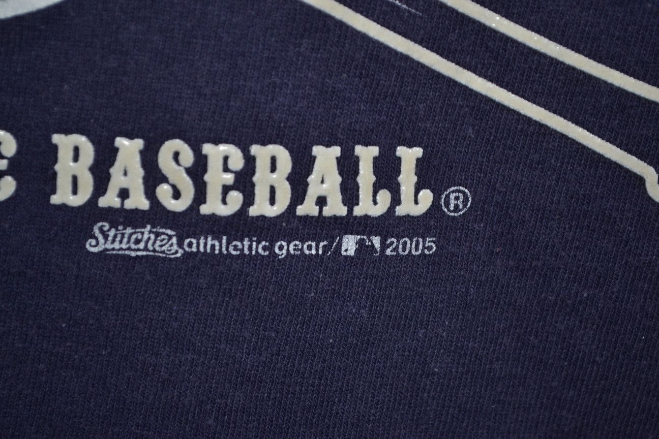 MLB × Twins × Vintage Vintage 2005 Stitches Minnesota Twins MLB tee t-shirt Size US L / EU 52-54 / 3 - 8 Thumbnail
