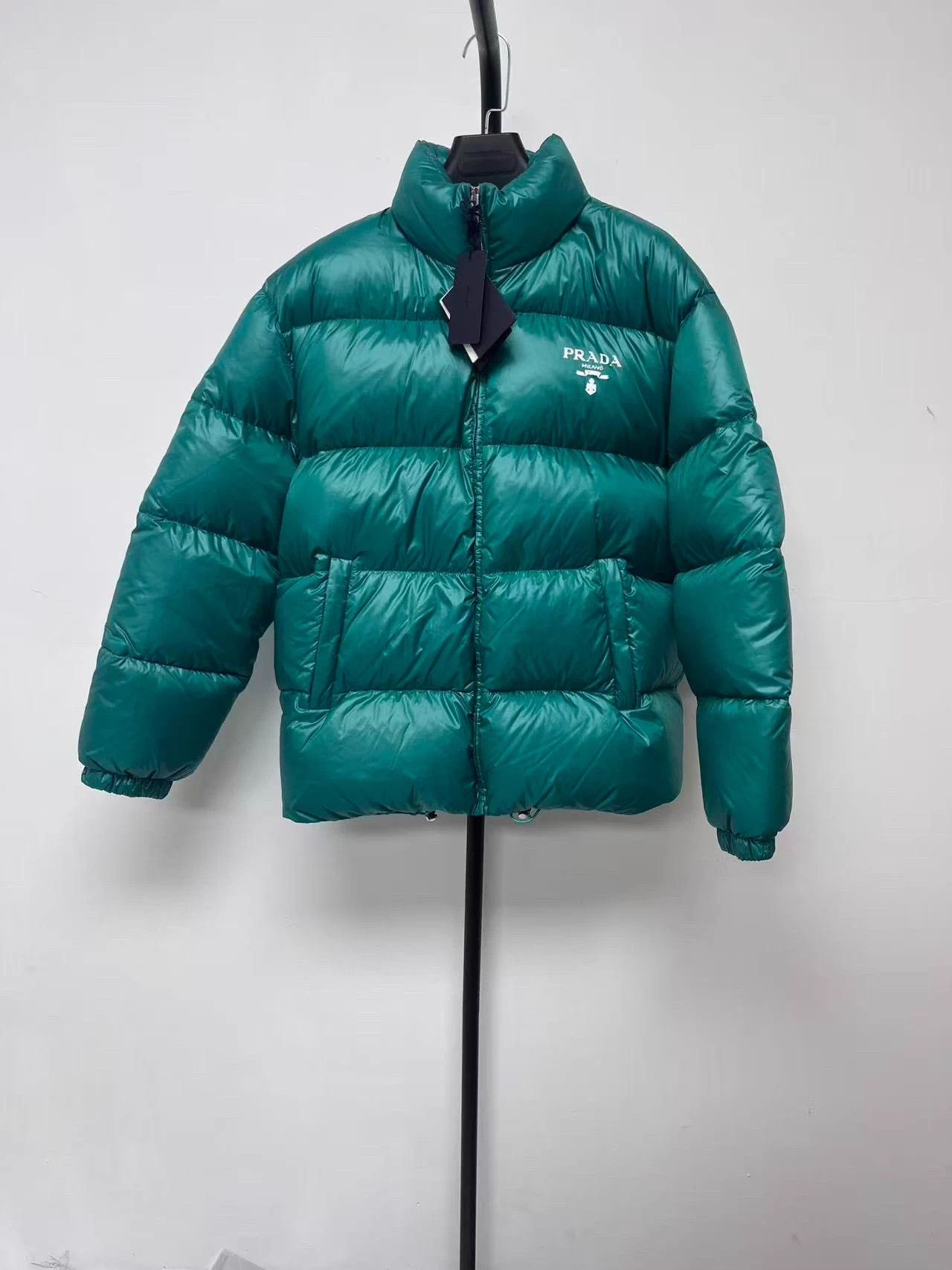 Prada PRADA women's green oversize long sleeves stand collar logo Size XS / US 0-2 / IT 36-38 - 1 Thumbnail