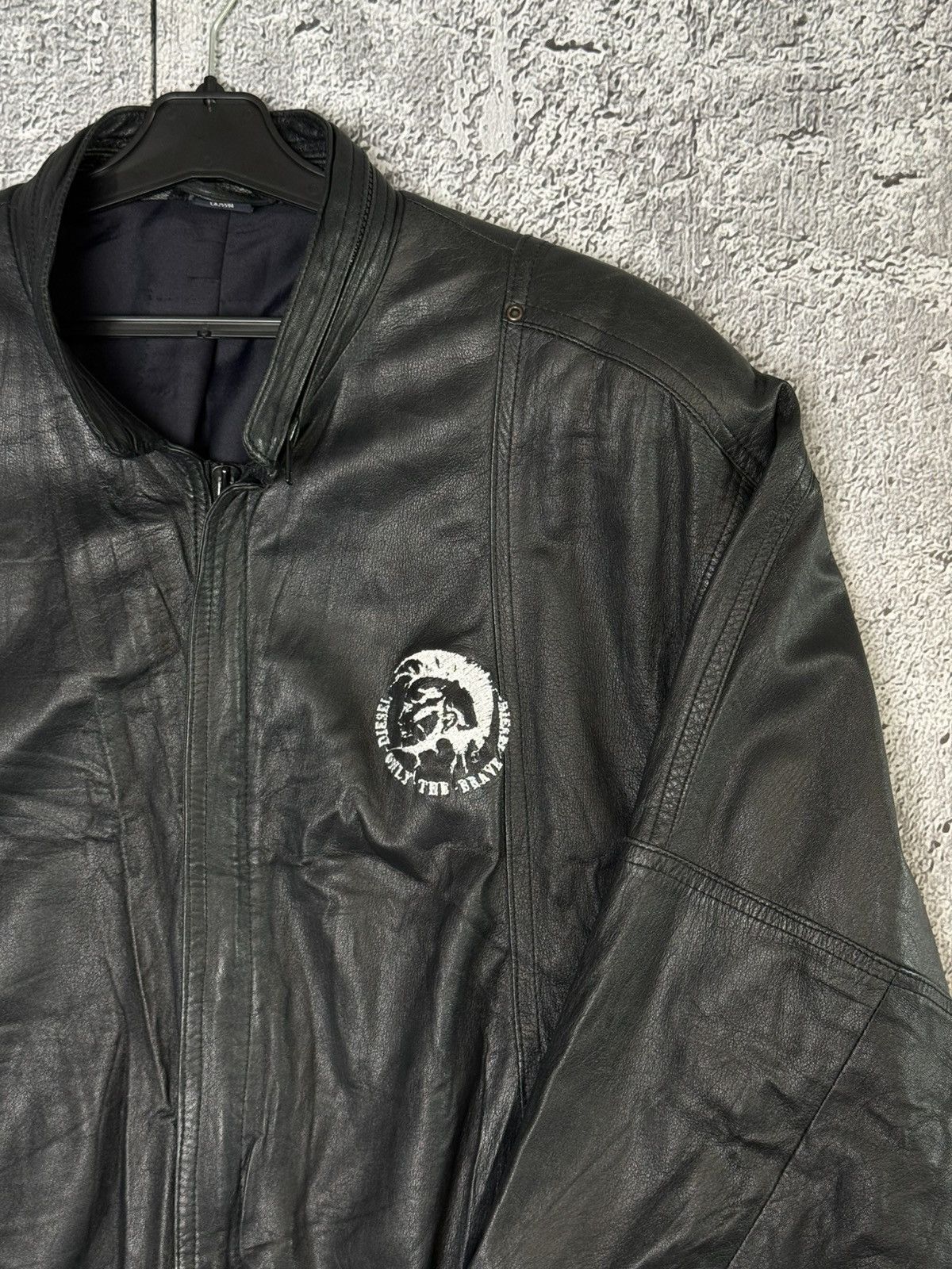 Diesel Diesel Oversized Leather Bomber Jacket Embroidered Big Logo Size US XL / EU 56 / 4 - 11 Thumbnail