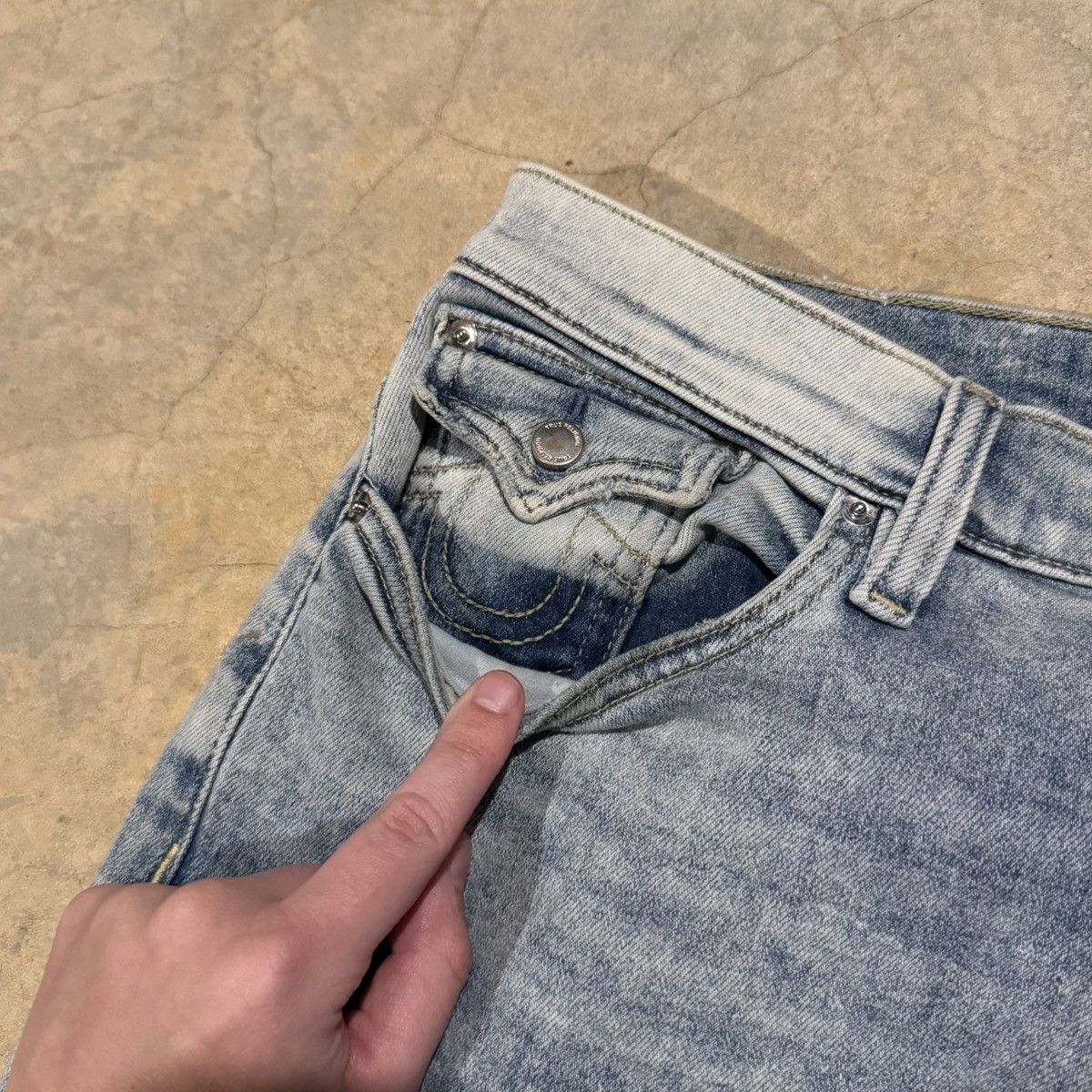 True Religion Vtg True Religion Ricky Faded Distressed Denim Y2K Cyber ERD Size US 34 / EU 50 - 9 Thumbnail