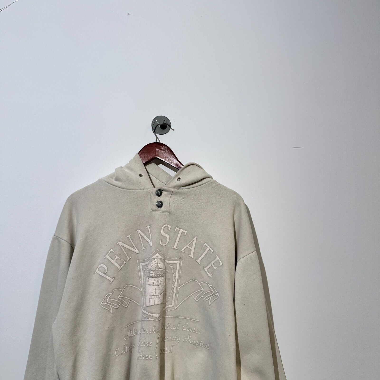 Vintage Vintage Unisex Beige Cotton Hoodie Size L Pennstate Button Size US L / EU 52-54 / 3 - 2 Thumbnail