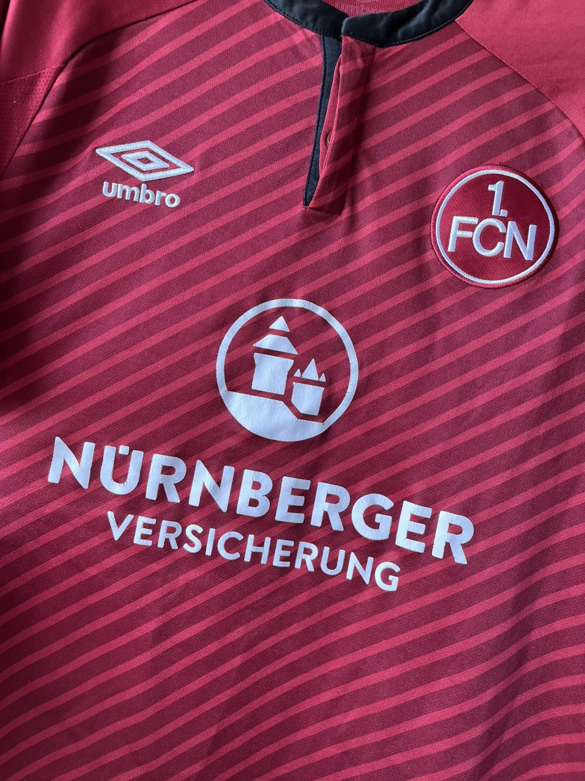 Umbro Umbro Nurnberg 2018/2019 soccer jersey Size US M / EU 48-50 / 2 - 2 Thumbnail