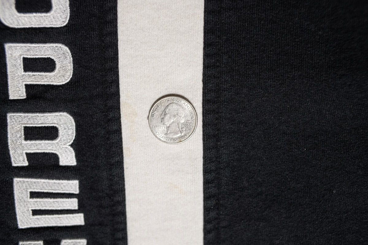 Supreme Supreme Crewneck Size US S / EU 44-46 / 1 - 22 Thumbnail