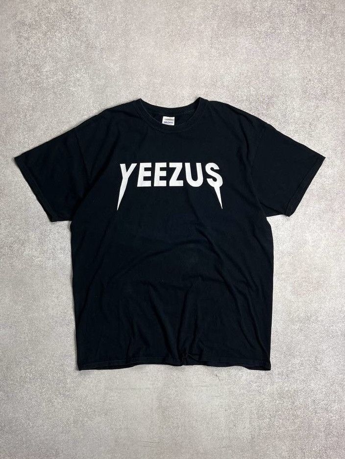 Vintage VINTAGE YEEZY TOUR BLACK BOXY T-SHIRT XL Size US XL / EU 56 / 4 - 1 Thumbnail