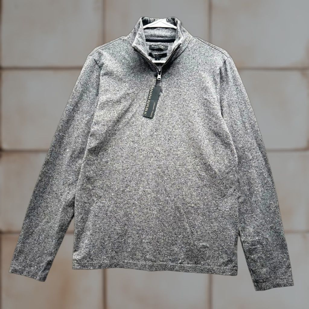 Banana Republic VINTAGE Banana Republic Men’s 1/4 Zip Sweat Shirt Knit Mock Neck S Gray Pullover 1/4 Zip Luxury Touch Heather Grey Shirt Mens Size US S / EU 44-46 / 1 - 1 Thumbnail