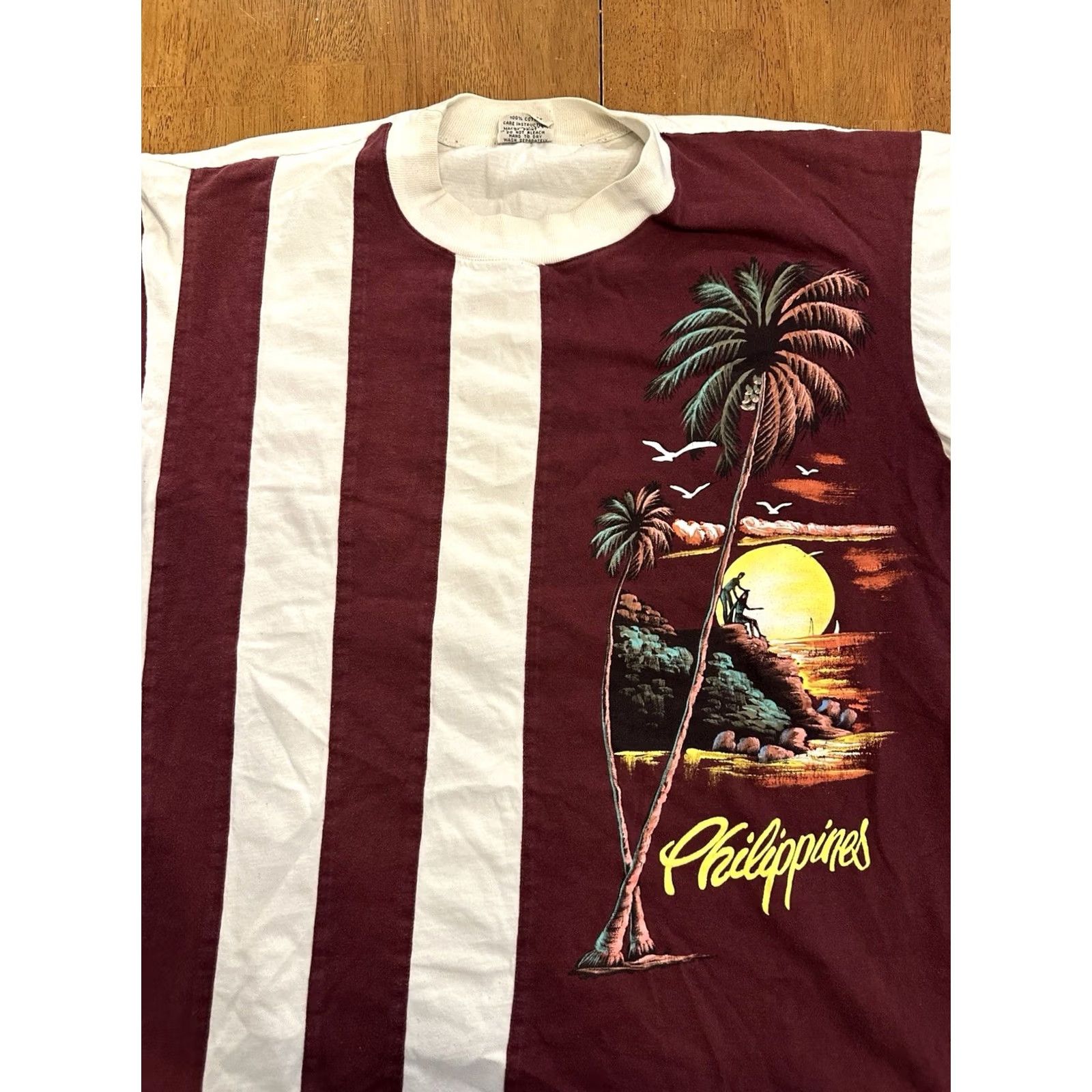 Vintage VINTAGE Philippines T Shirt Medium Red Striped Ocean 90s Mens Size US M / EU 48-50 / 2 - 2 Thumbnail