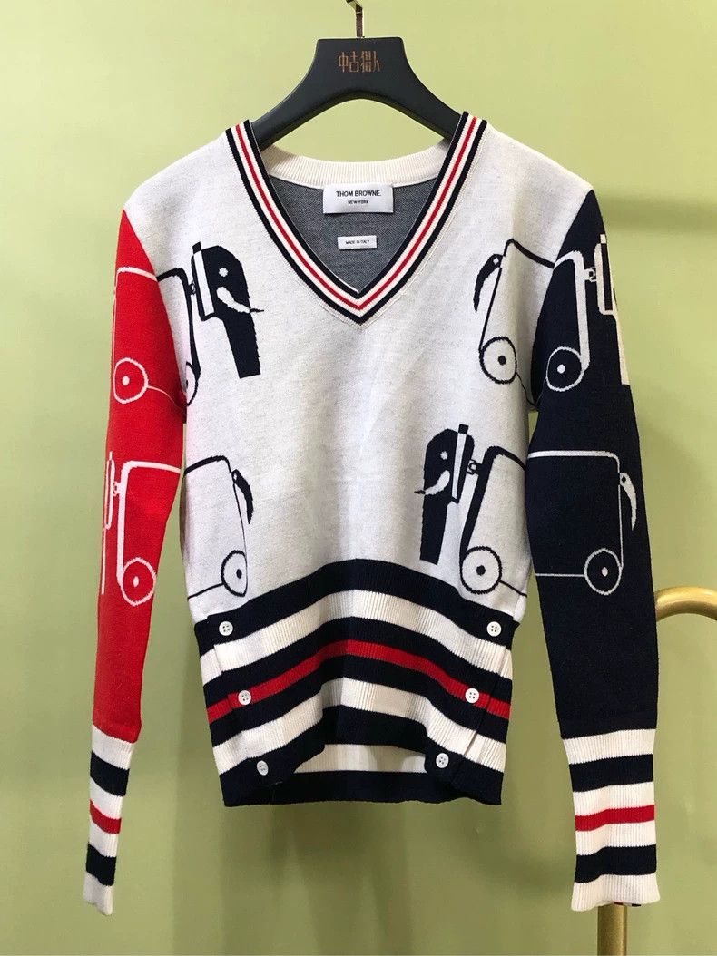 Thom Browne Thom Browne Colorfully printed elephant V-neck wool sweate Size M / US 6-8 / IT 42-44 - 1 Thumbnail