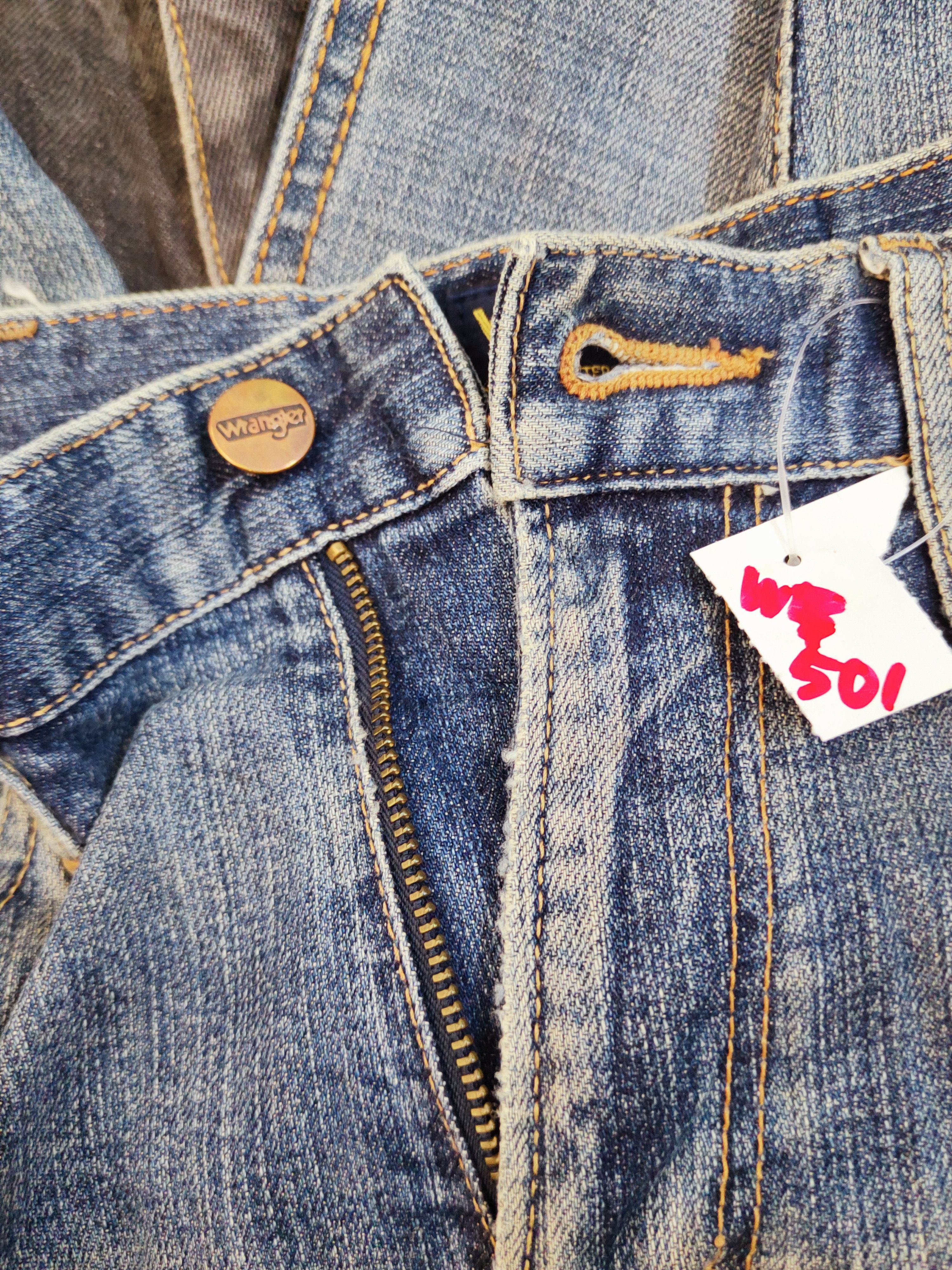 Japanese Brand Wrangler Dark Blue Distressed Ripped denim Jeans #W501 Size US 31 - 18 Thumbnail