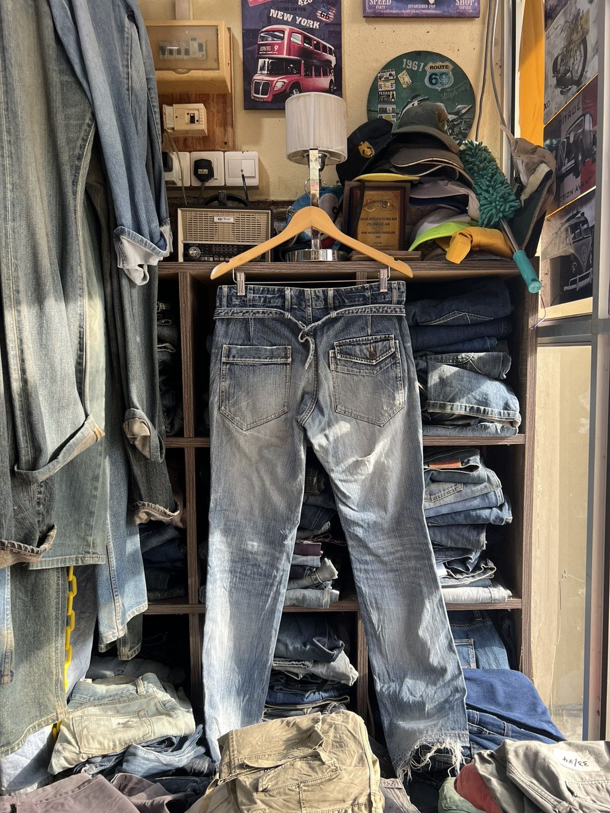 Michel Klein 🔥Klein Plus Homme Distressed Denim With Buckle Back Size US 33 - 2 Thumbnail