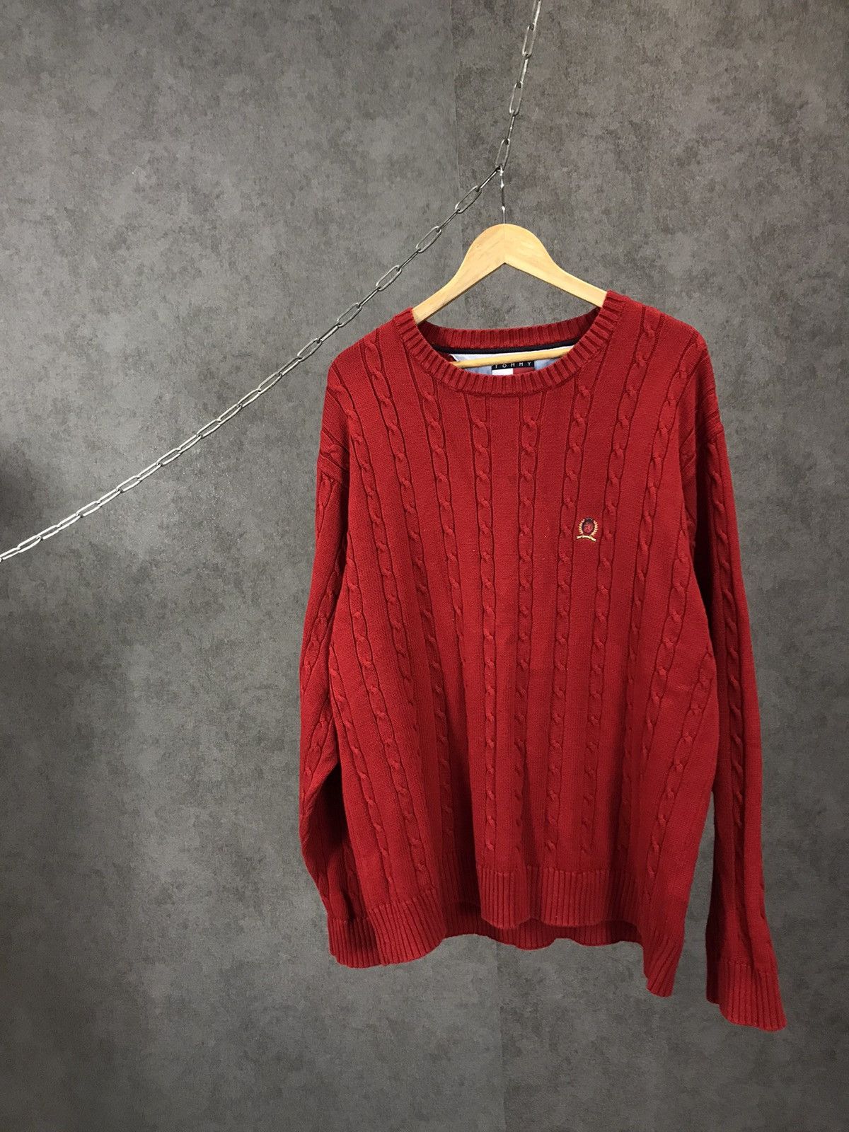 Tommy Hilfiger Tommy Hilfiger designer sweater Size US XL / EU 56 / 4 - 1 Thumbnail