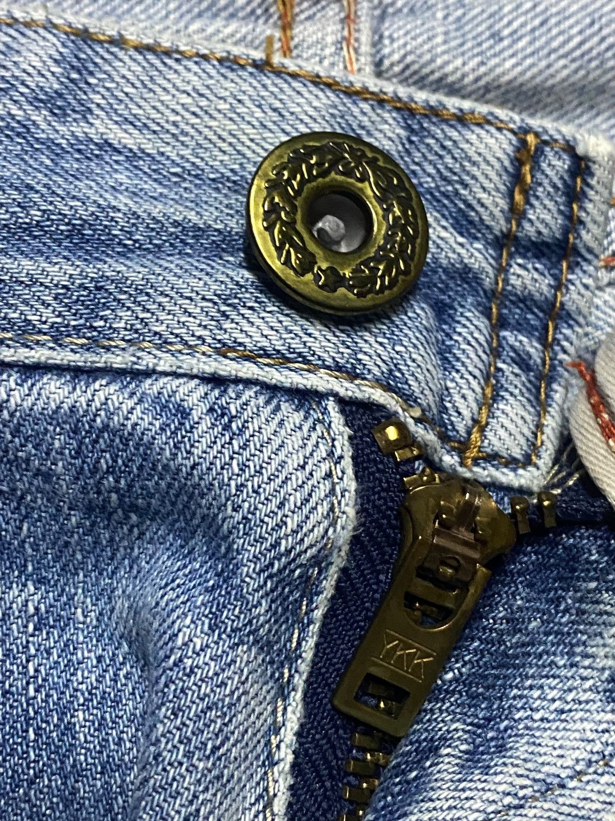 Brooklyn Industries Vintage Brooklyn industries Light Wash Distressed Jeans Size US 32 / EU 48 - 11 Thumbnail