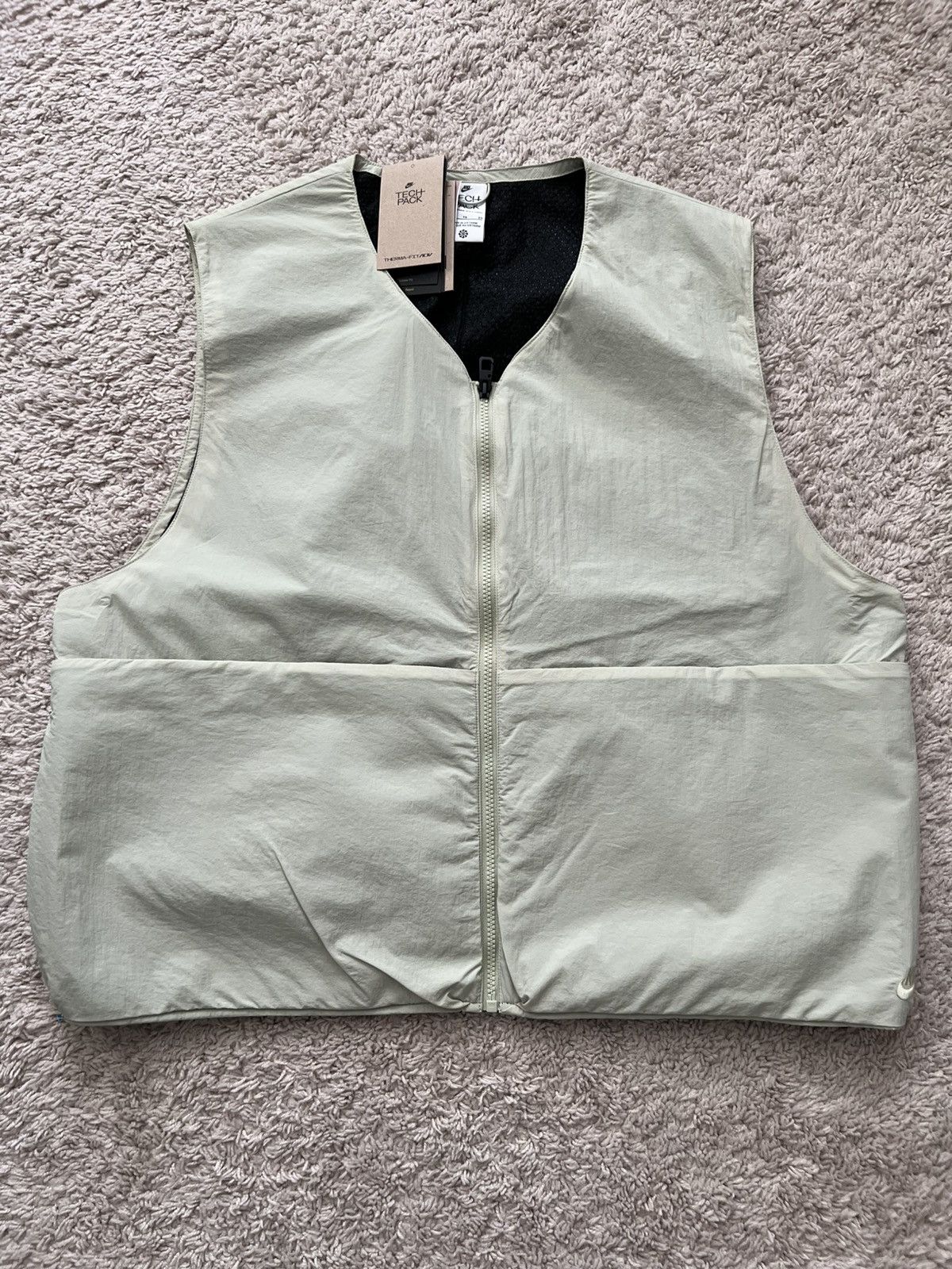 Nike Nike Sportswear Tech Pack ADV Forward-Lined Vest Olive Aura Size US XL / EU 56 / 4 - 6 Thumbnail