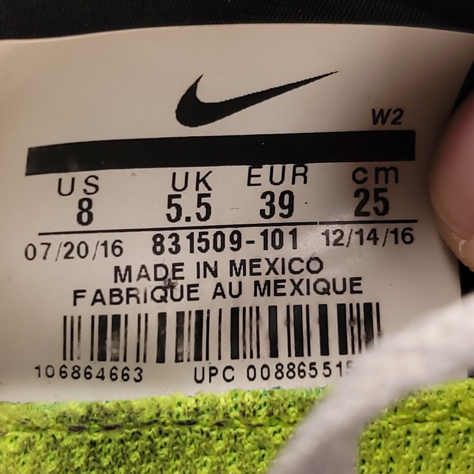 Nike Nike Free RN Shoe Womens Size 8 831509-101 Gray Black White Size US 8 / IT 38 - 9 Thumbnail