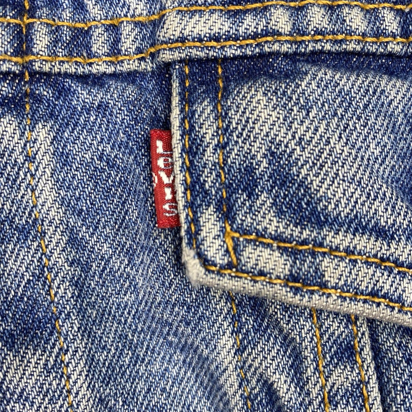 Levi's VINTAGE Levi's Trucker Denim Jacket Women's S 8/10 Cropped Stone Washed 90s City Classic Hipster Jeans Size 28" / US 6 / IT 42 - 3 Thumbnail