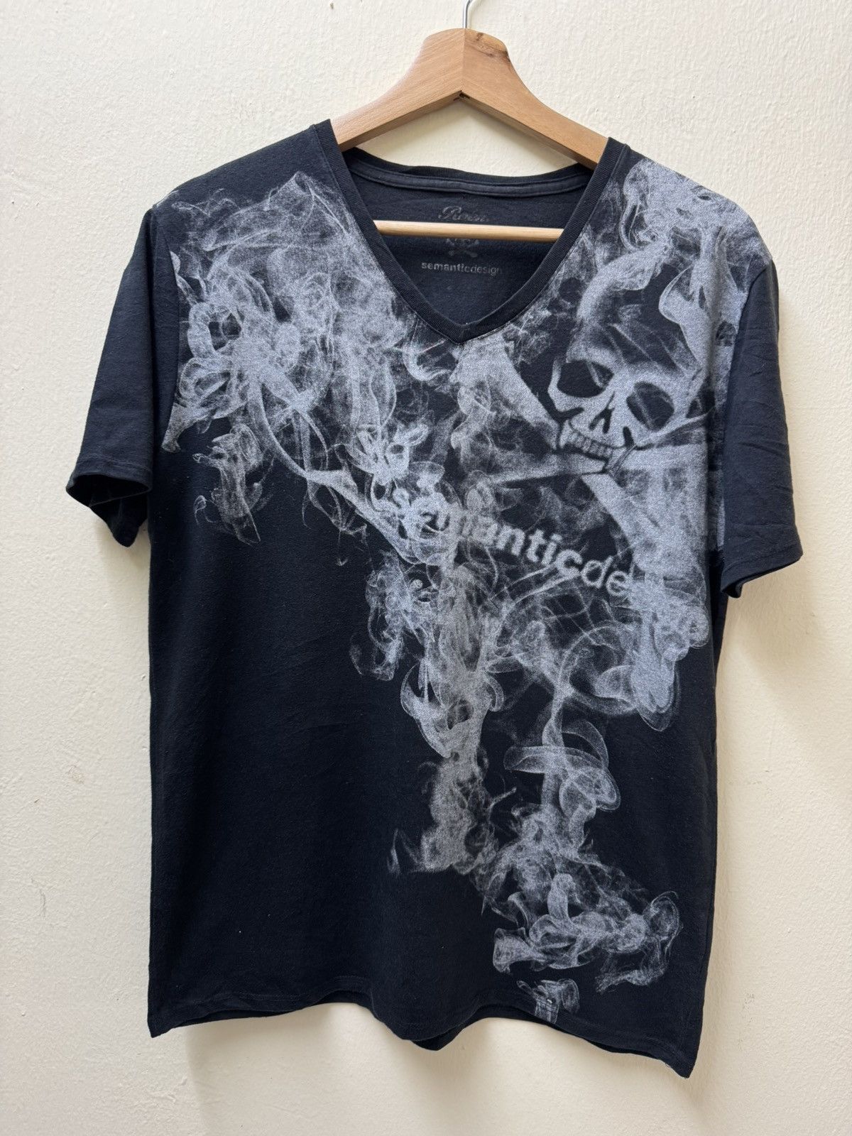 semanticdesign Roen x Semantic Design skull flame V-neck t-shirt Size US L / EU 52-54 / 3 - 1 Thumbnail