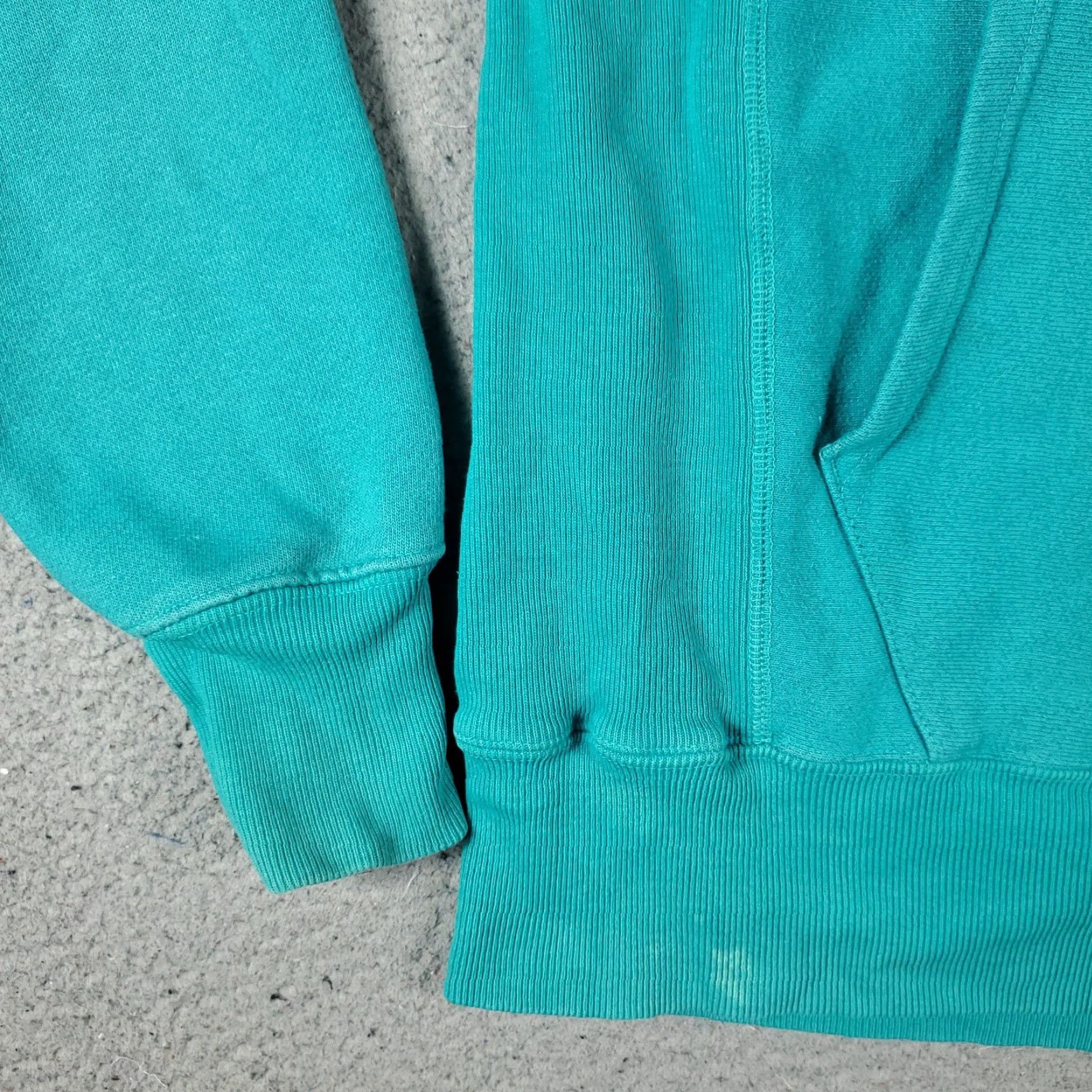Champion VINTAGE Champion Hoodie Pullover Mens Size Small Blue Fleece Logo Zipper All Seasons Size US S / EU 44-46 / 1 - 2 Thumbnail