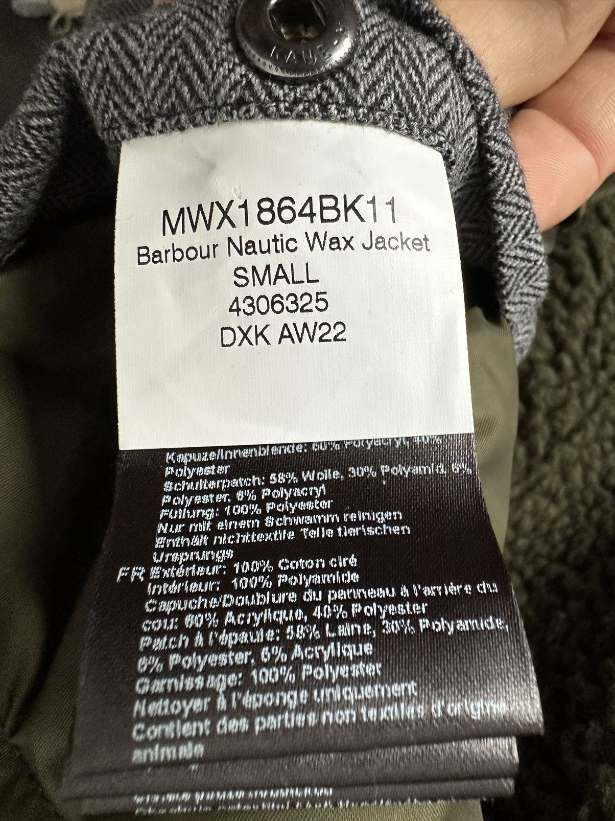 Barbour Barbour nautic waxed hooded jacket MWX1864BK11 Size US S / EU 44-46 / 1 - 15 Thumbnail