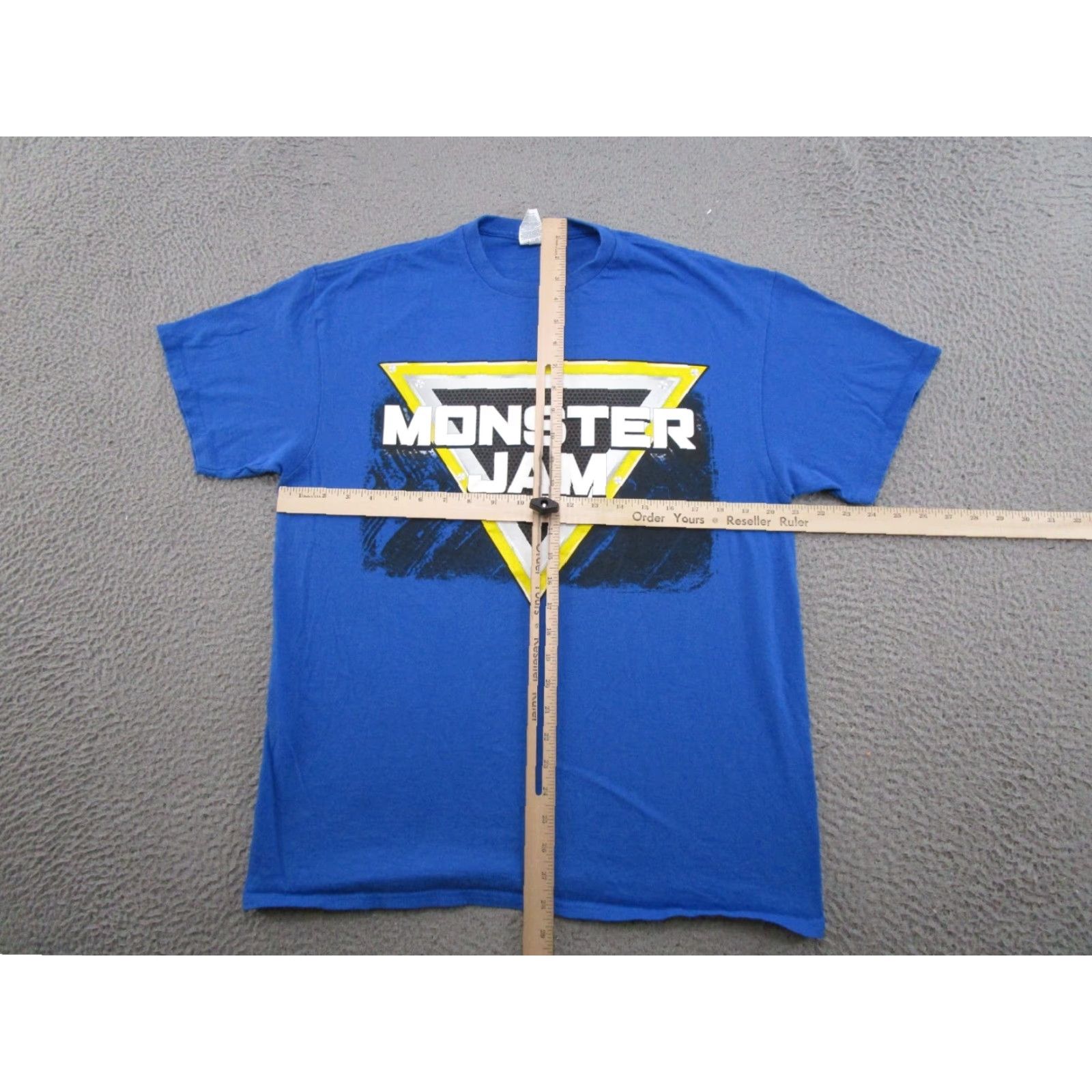Gildan Monster Jam Trucks Shirt Mens Size L Graphic Short Sleeve Hotwheels Double Sided Size US L / EU 52-54 / 3 - 5 Thumbnail