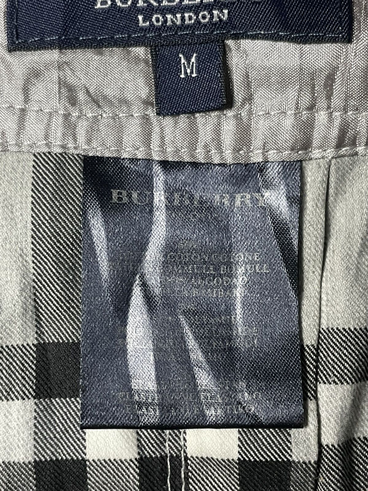 Burberry Vintage BURBERRY Mini Skirts (100) Size 28" / US 6 / IT 42 - 8 Thumbnail