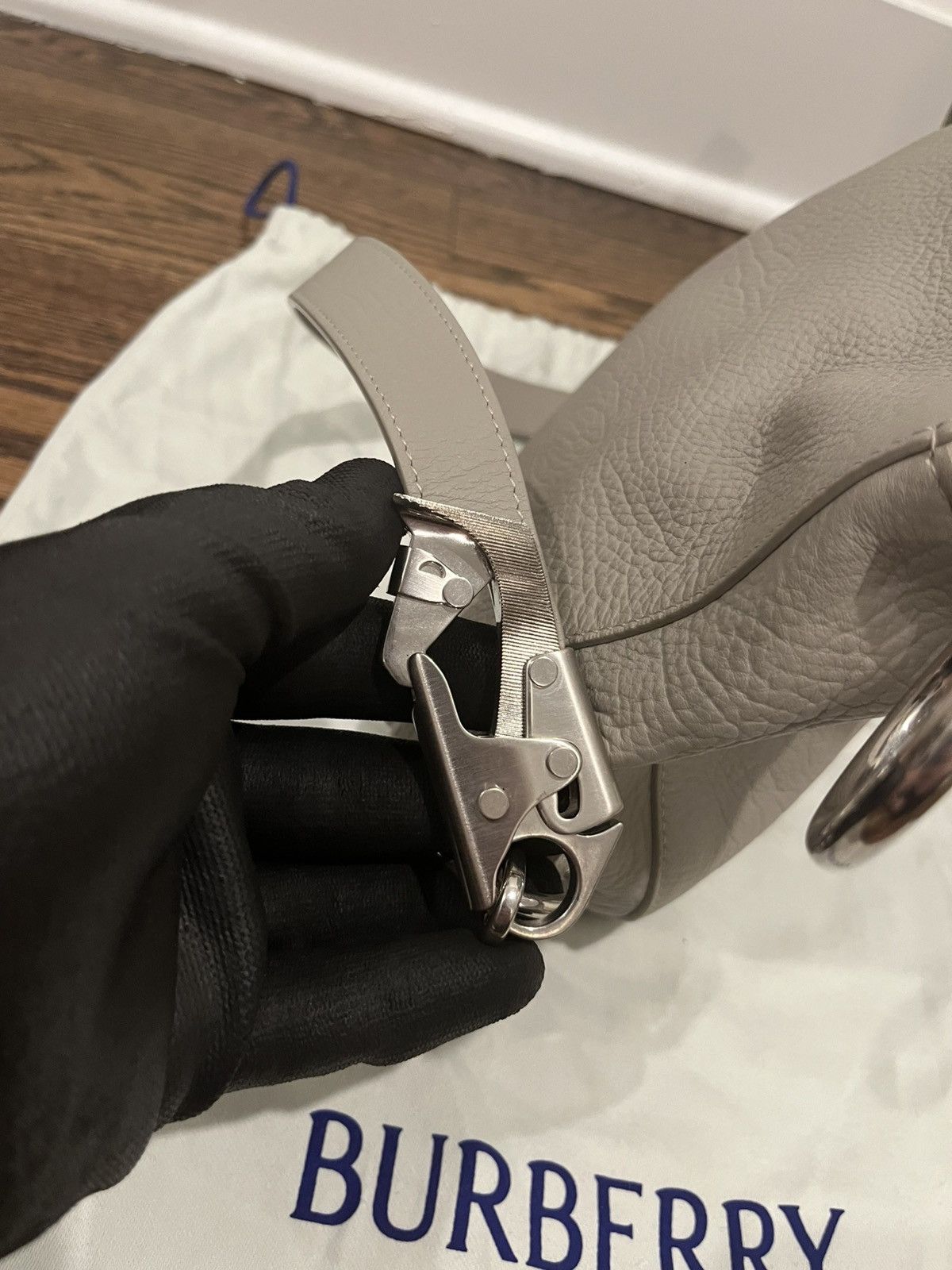 Burberry Burberry Small Knight Bag Size ONE SIZE - 12 Thumbnail