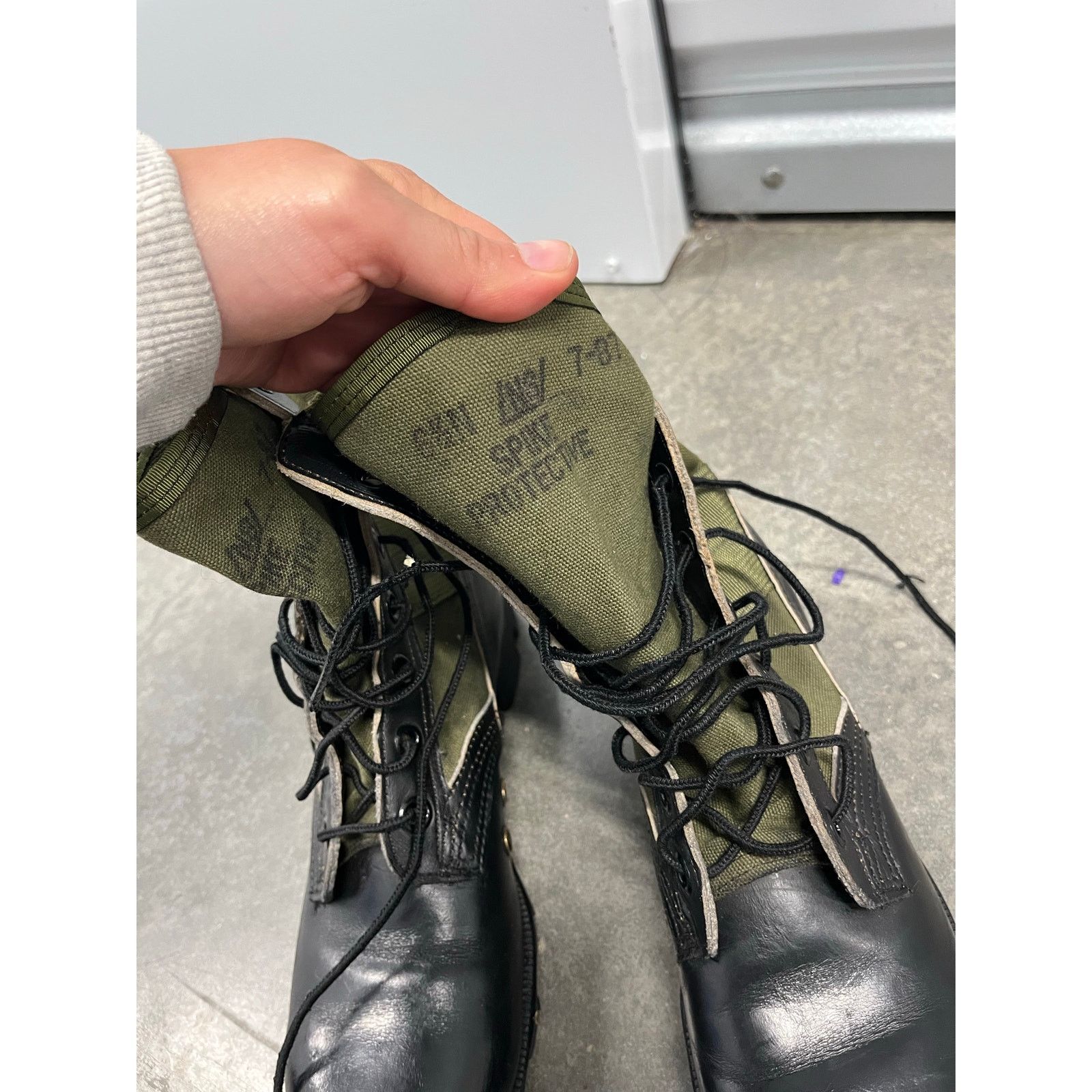 Spire VINTAGE VIETNAM ERA BOOTS US ARMY JUNGLE COMBAT Size US 6.5 / EU 39-40 - 3 Thumbnail
