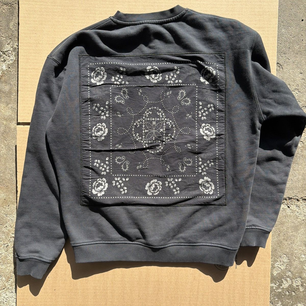 Kith Marvel | KITH for X-Men Xavier Institute Varsity Crewneck M
