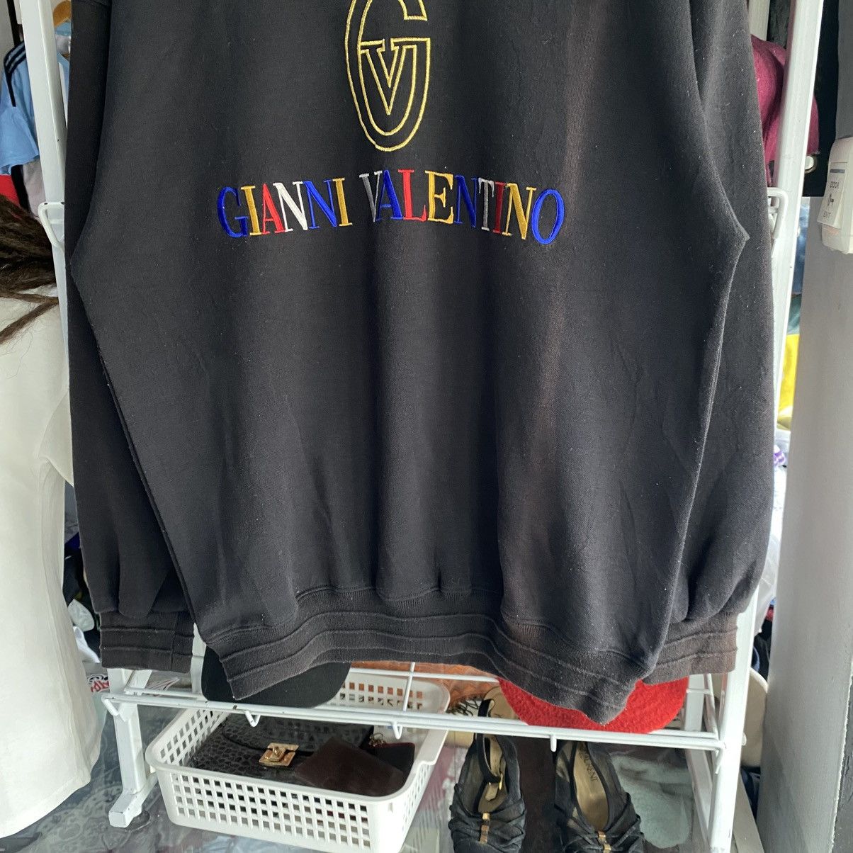 Gianni Valentino Vintage 90s Designer Gianni Valentino Embroided Sweatshirt Size US L / EU 52-54 / 3 - 4 Thumbnail