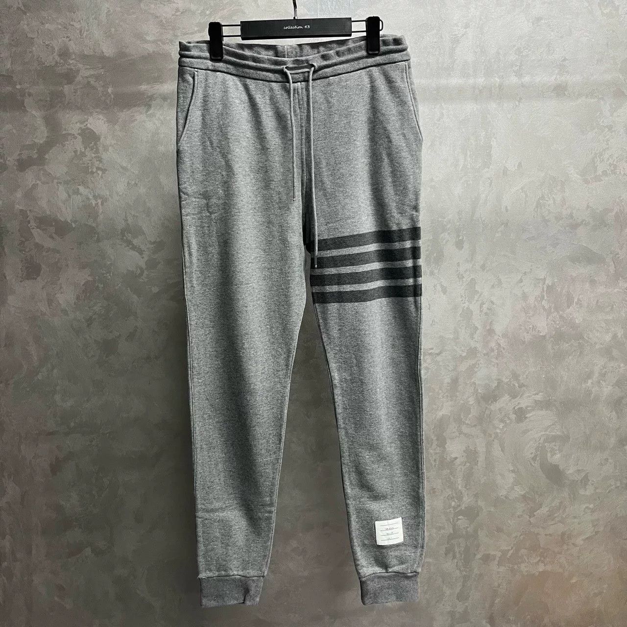 Thom Browne Thom Browne Gray Stripe Cotton Sweatpants Size US 38 / EU 54 - 1 Thumbnail