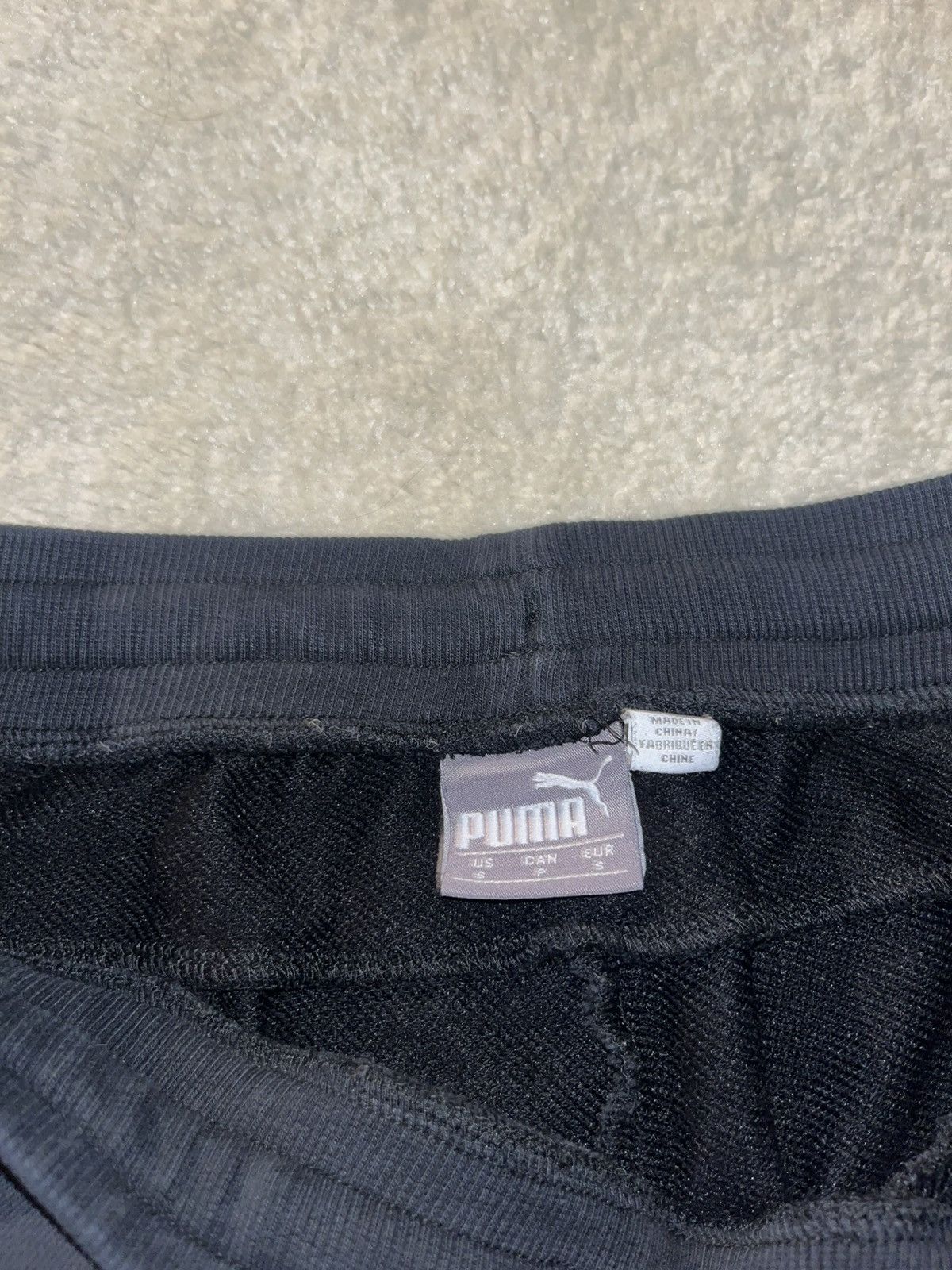 Puma Vintage grunge Puma Shorts faded Size US 30 / EU 46 - 4 Thumbnail