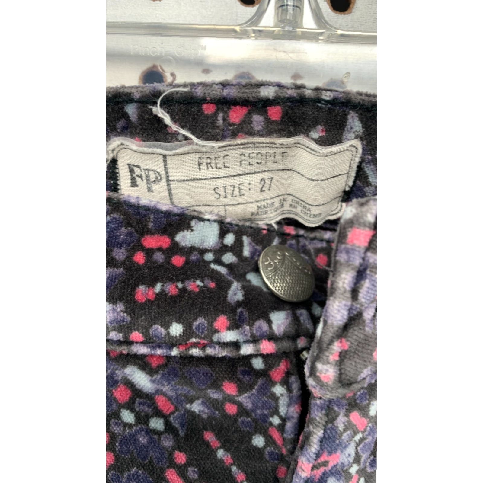 Free People Free People Velvet Velour Skinny Pants Womens 27 Regular 31x26 Multicolor Polka Dot Adult Womens Pants 90s Theme Size 27" / US 4 / IT 40 - 6 Thumbnail