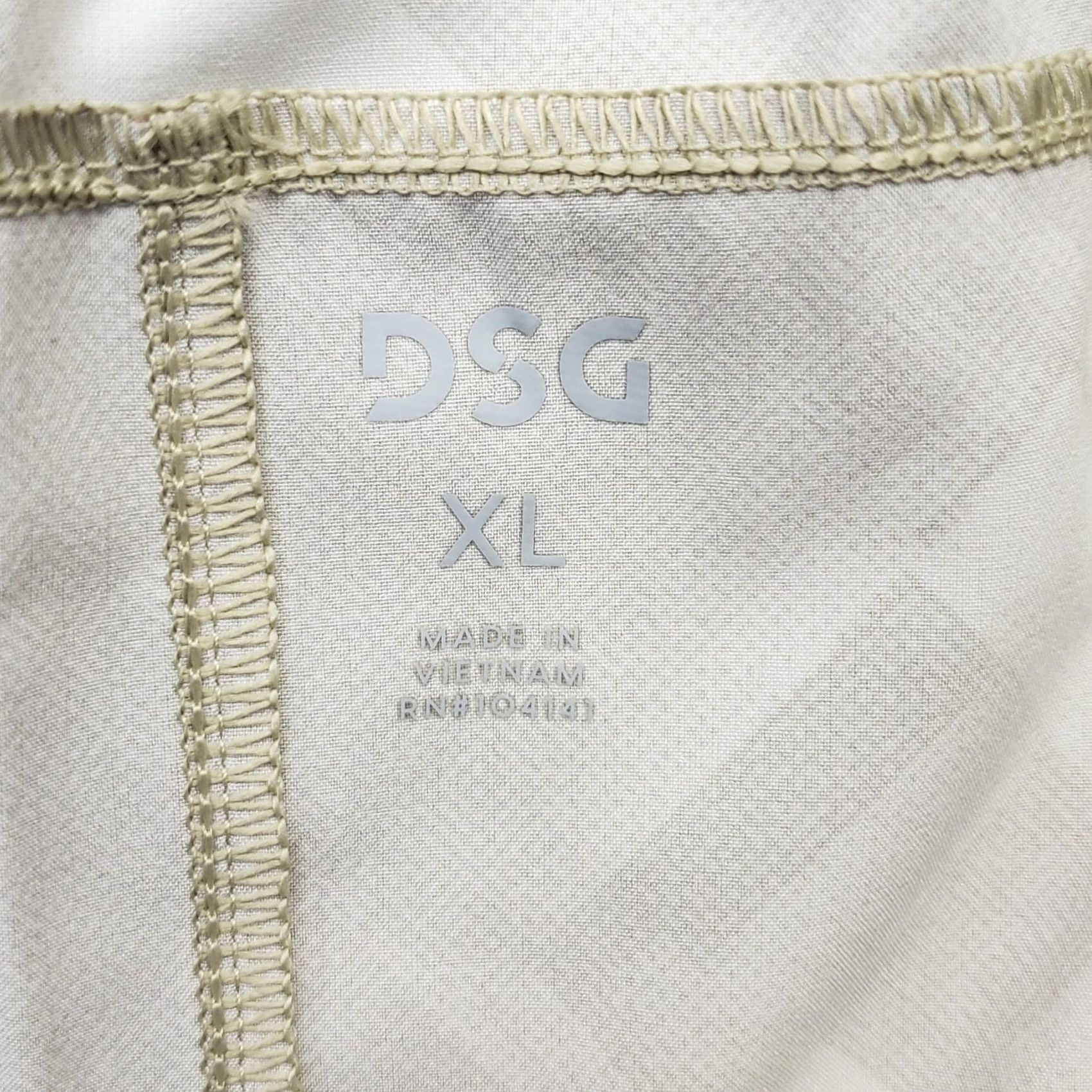 Vintage DSG Mens XL 6” Agility Shorts Windproof Grid Iron Warm Stone Moisture Wicking Athletic Geometric Inseam 6.5" Pockets MNWT Size US 36 / EU 52 - 6 Thumbnail